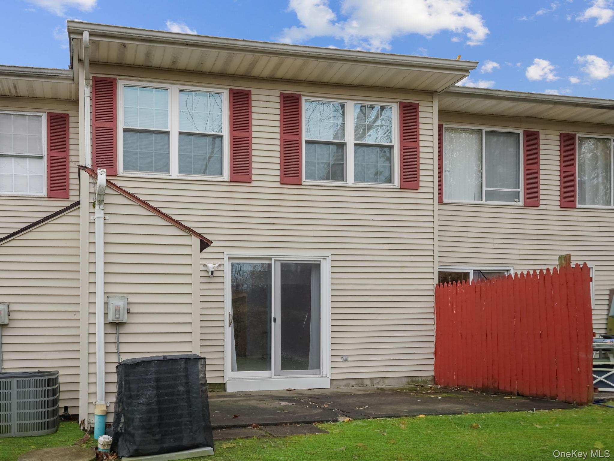 276 Temple Hill Road # 707, New Windsor, NY 12553