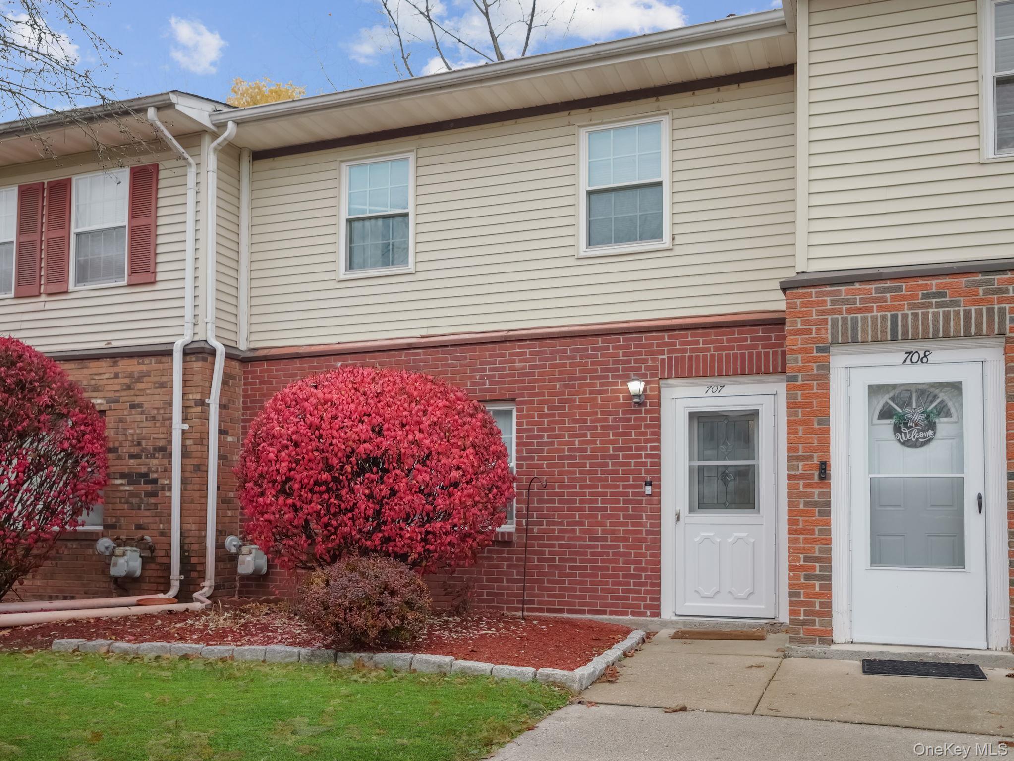 276 Temple Hill Road # 707, New Windsor, NY 12553