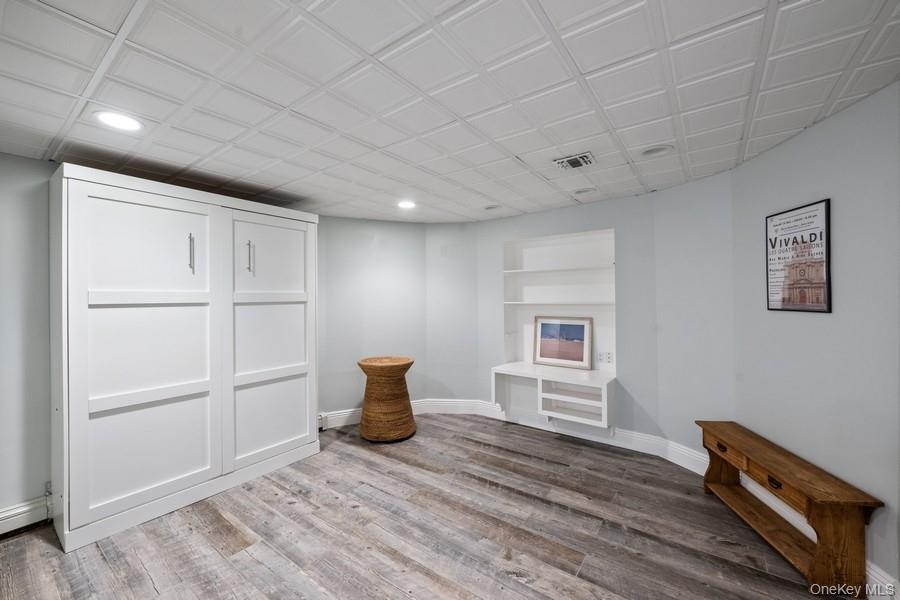 39 Smugglers Path, Jamesport, NY 11947