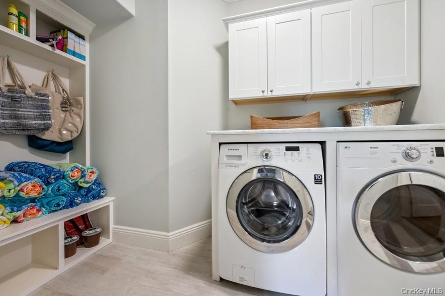 39 Smugglers Path, Jamesport, NY 11947