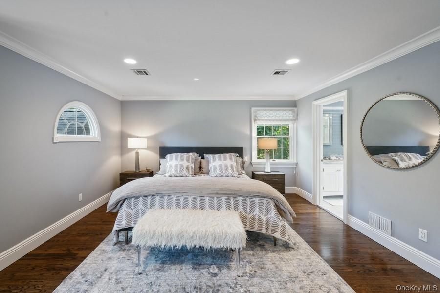 39 Smugglers Path, Jamesport, NY 11947