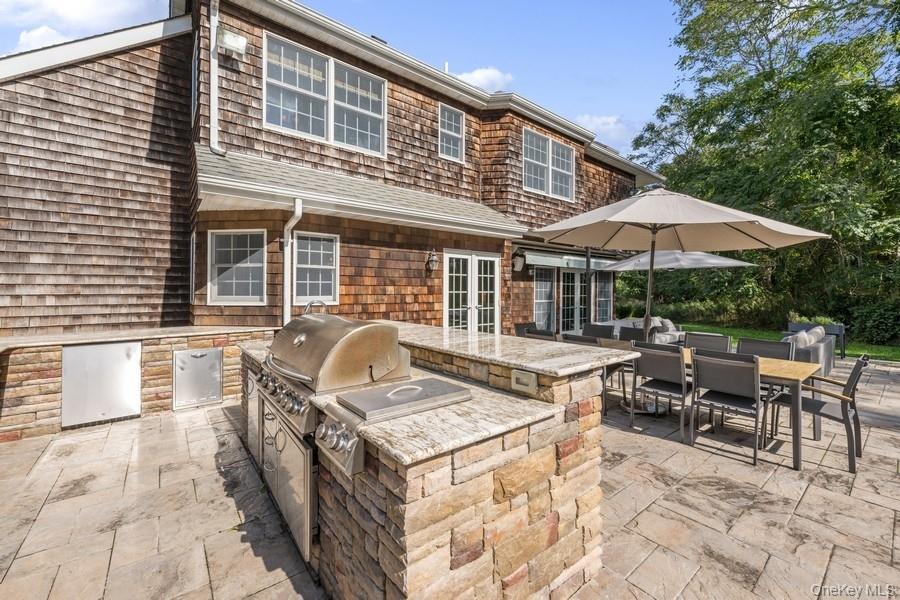 39 Smugglers Path, Jamesport, NY 11947