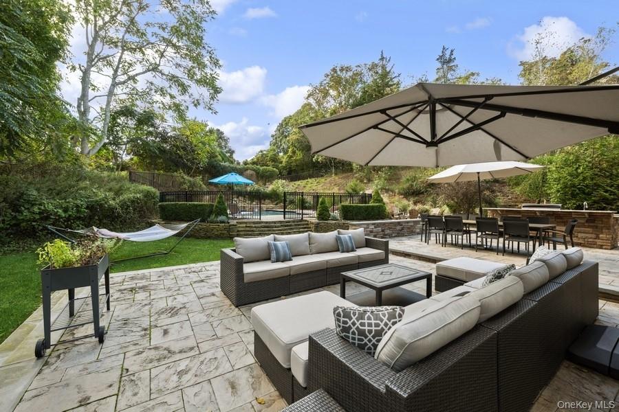 39 Smugglers Path, Jamesport, NY 11947