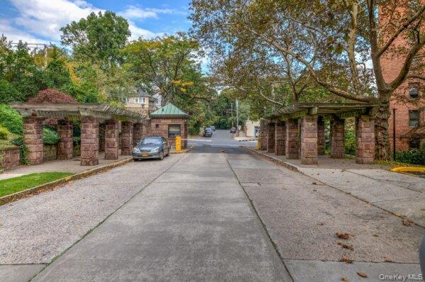 161 Pearsall Drive # 6F, Mount Vernon, NY 10552