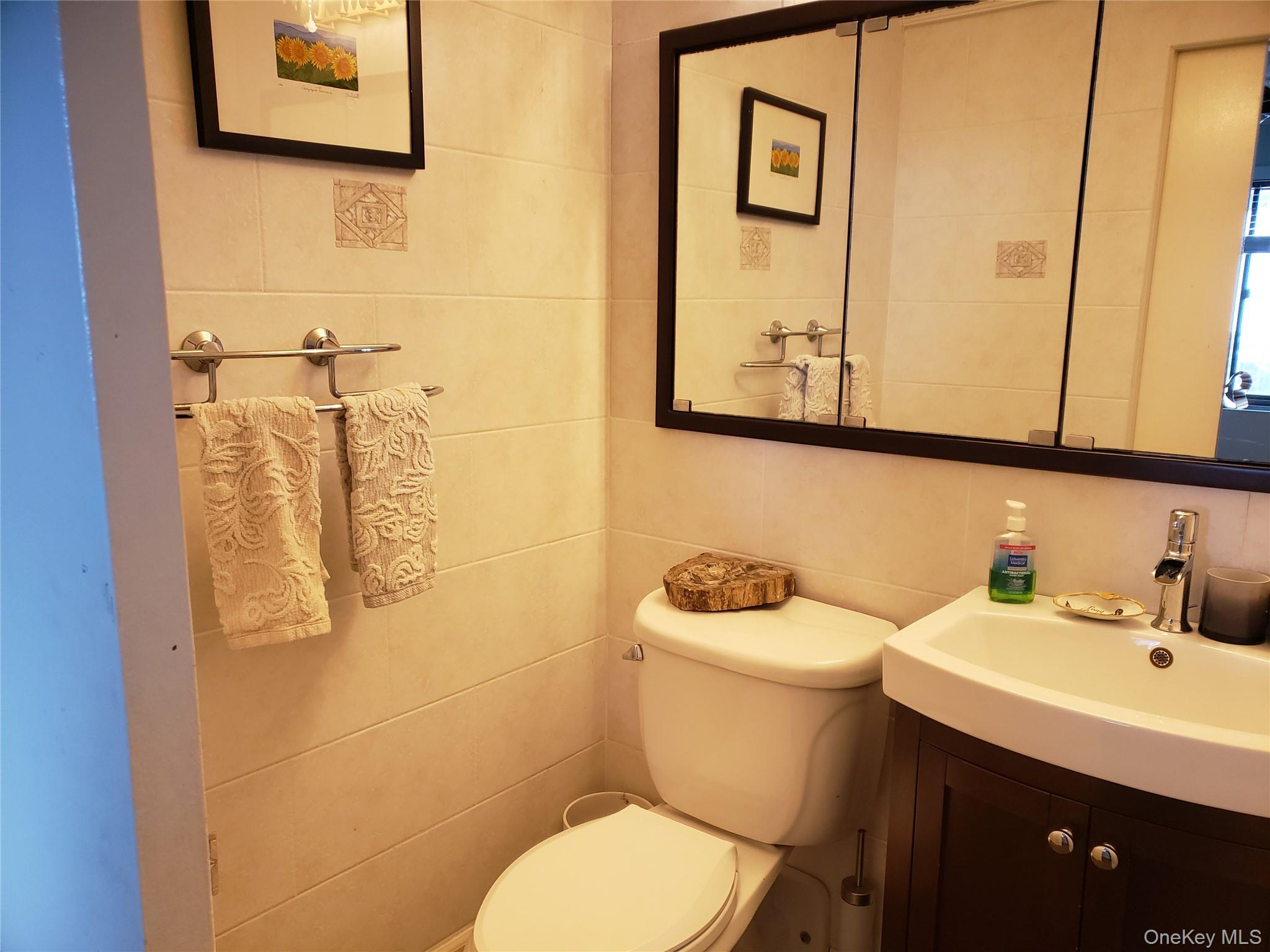 100 W Broadway # 6W, Long Beach, NY 11561