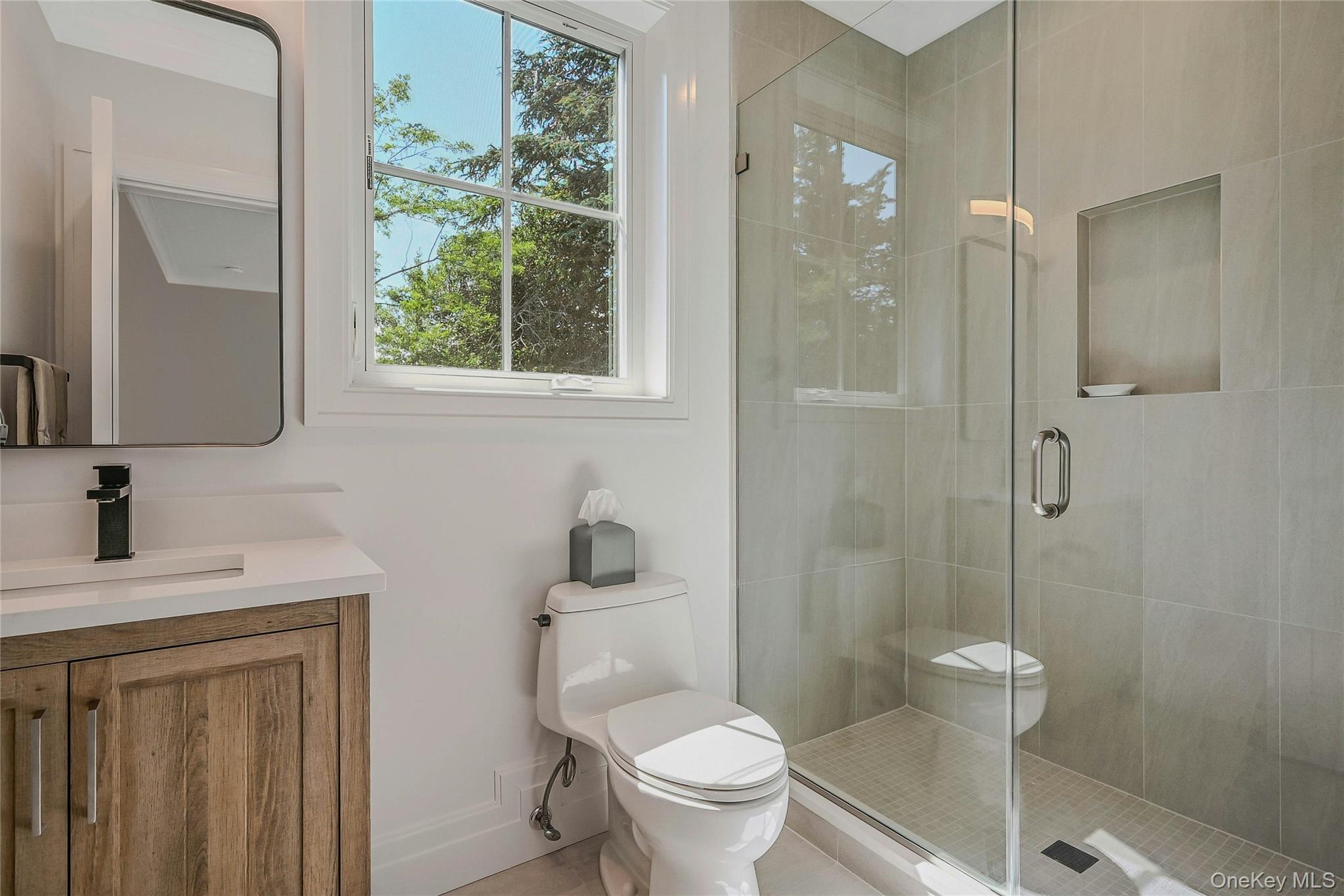 1665 Glenn Road, Southold, NY 11971