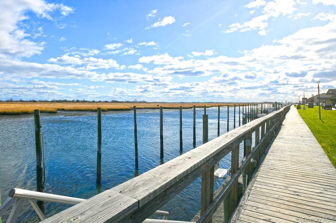 ONE ANCHORAGE Way # 1408, Freeport, NY 11520