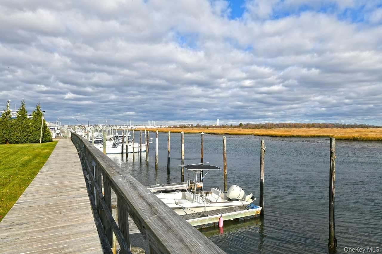 ONE ANCHORAGE Way # 1408, Freeport, NY 11520
