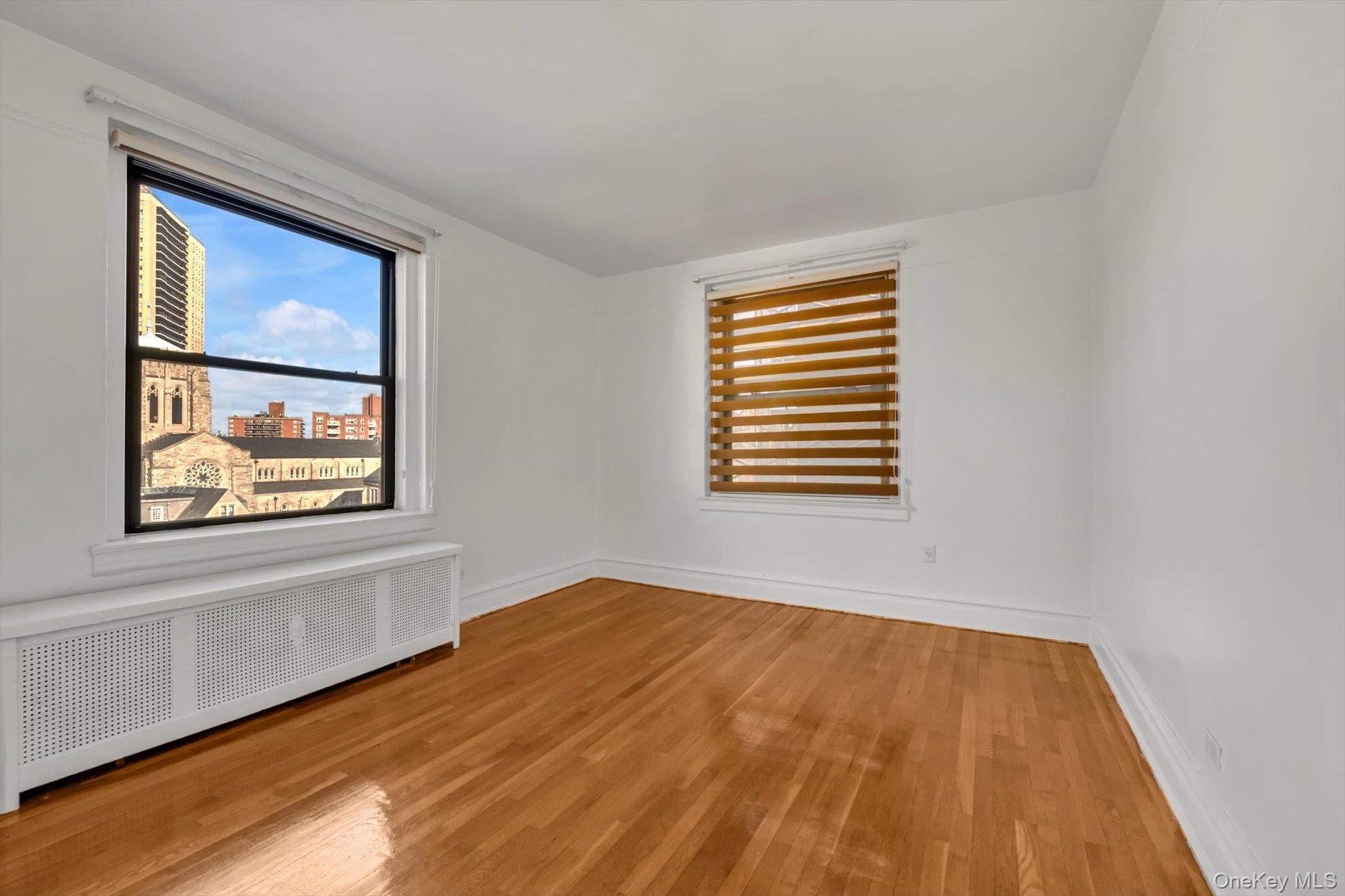 72-34 Austin Street # F10, Forest Hills, NY 11375