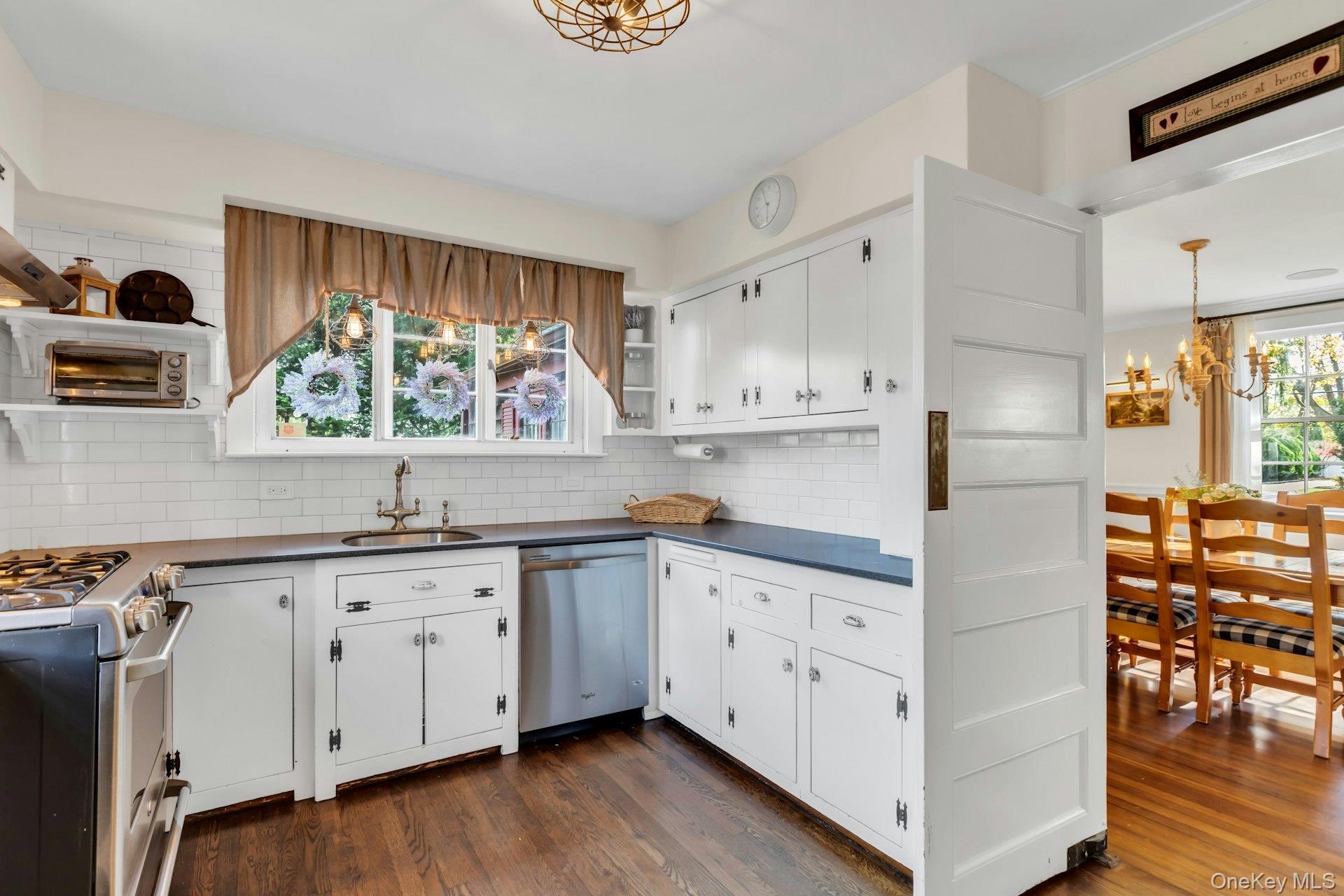 105 Academy Street, Bayport, NY 11705