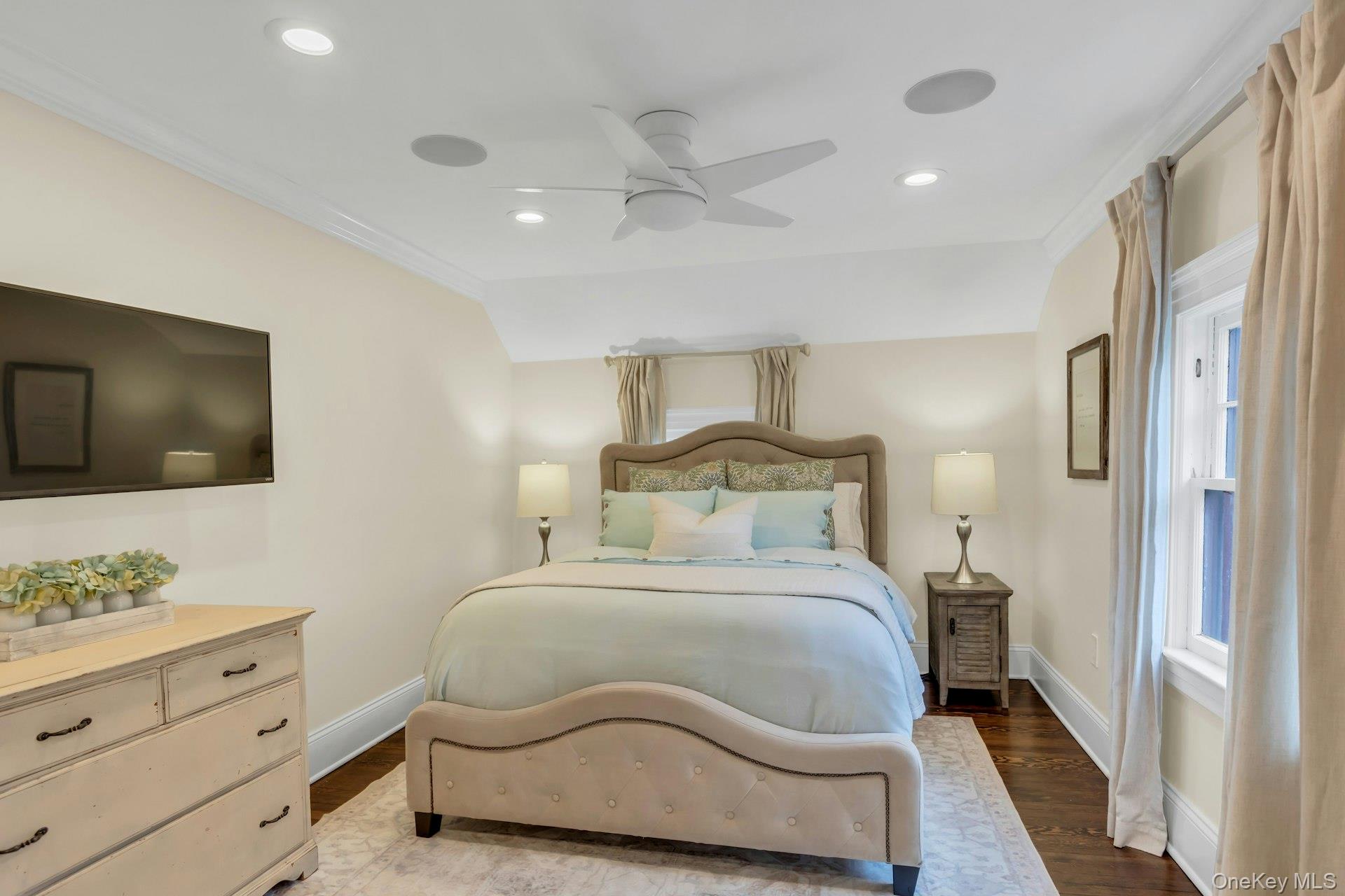 105 Academy Street, Bayport, NY 11705