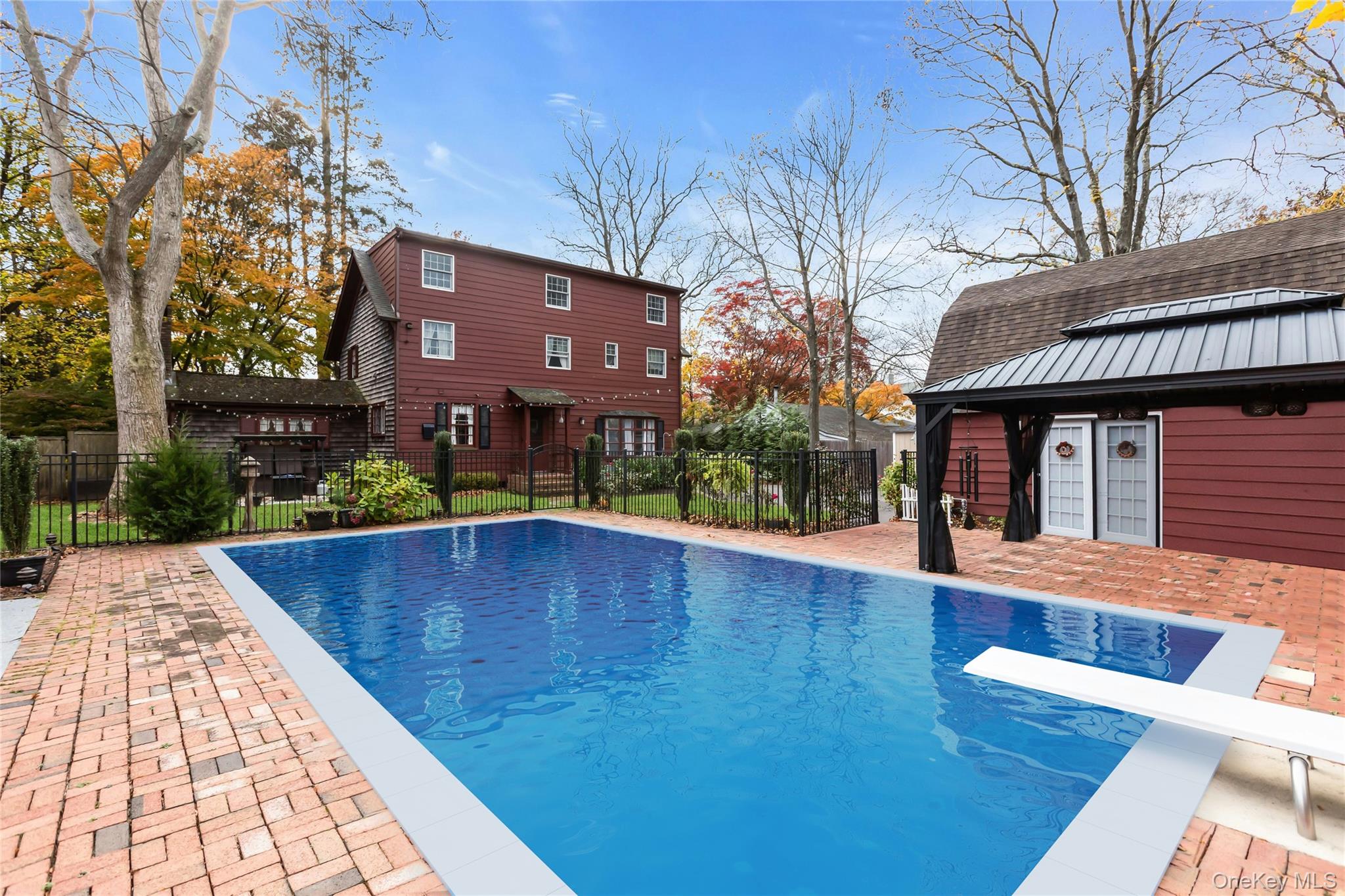 105 Academy Street, Bayport, NY 11705