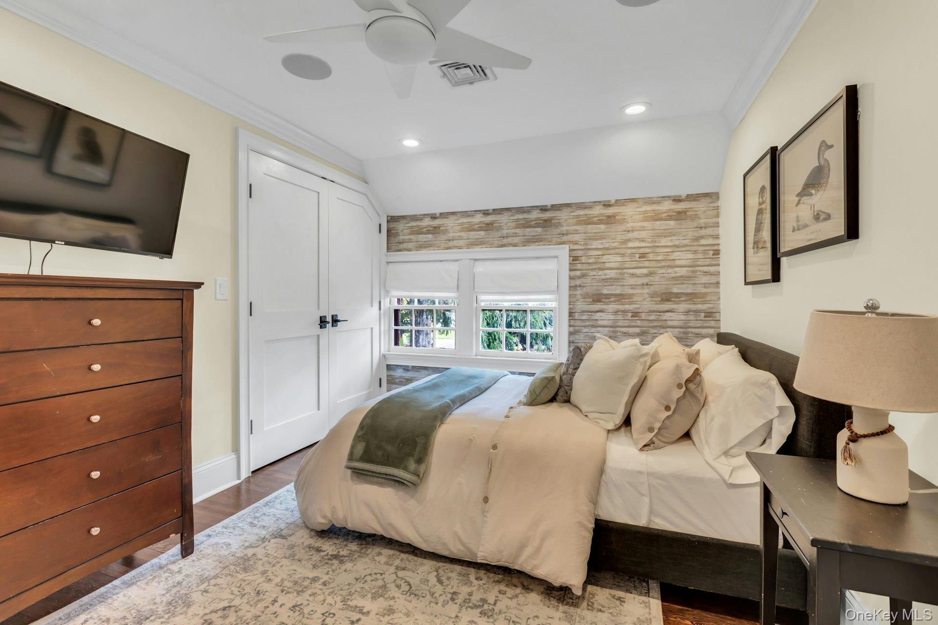 105 Academy Street, Bayport, NY 11705