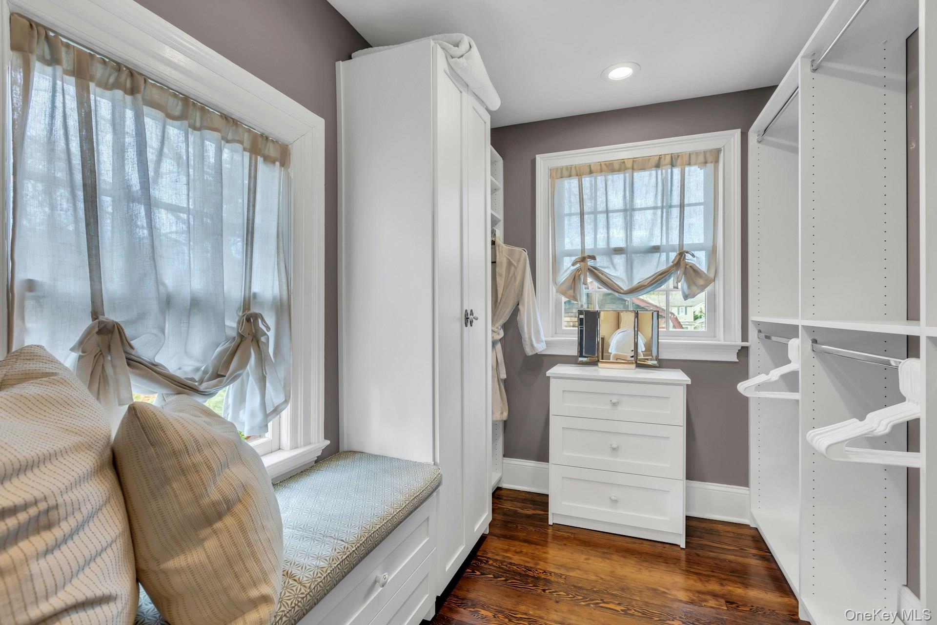 105 Academy Street, Bayport, NY 11705