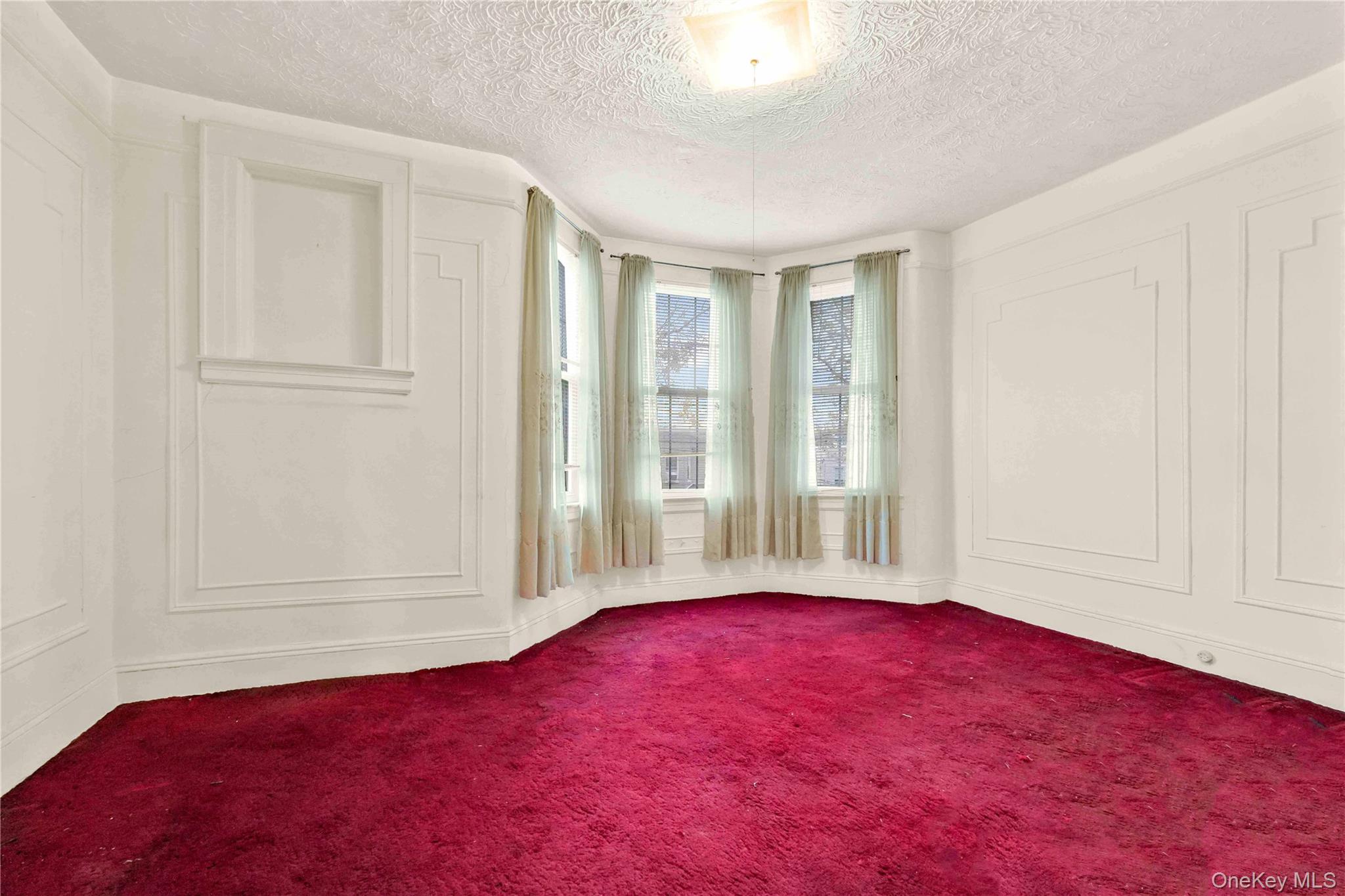 62-63 60th Drive, Maspeth, NY 11378