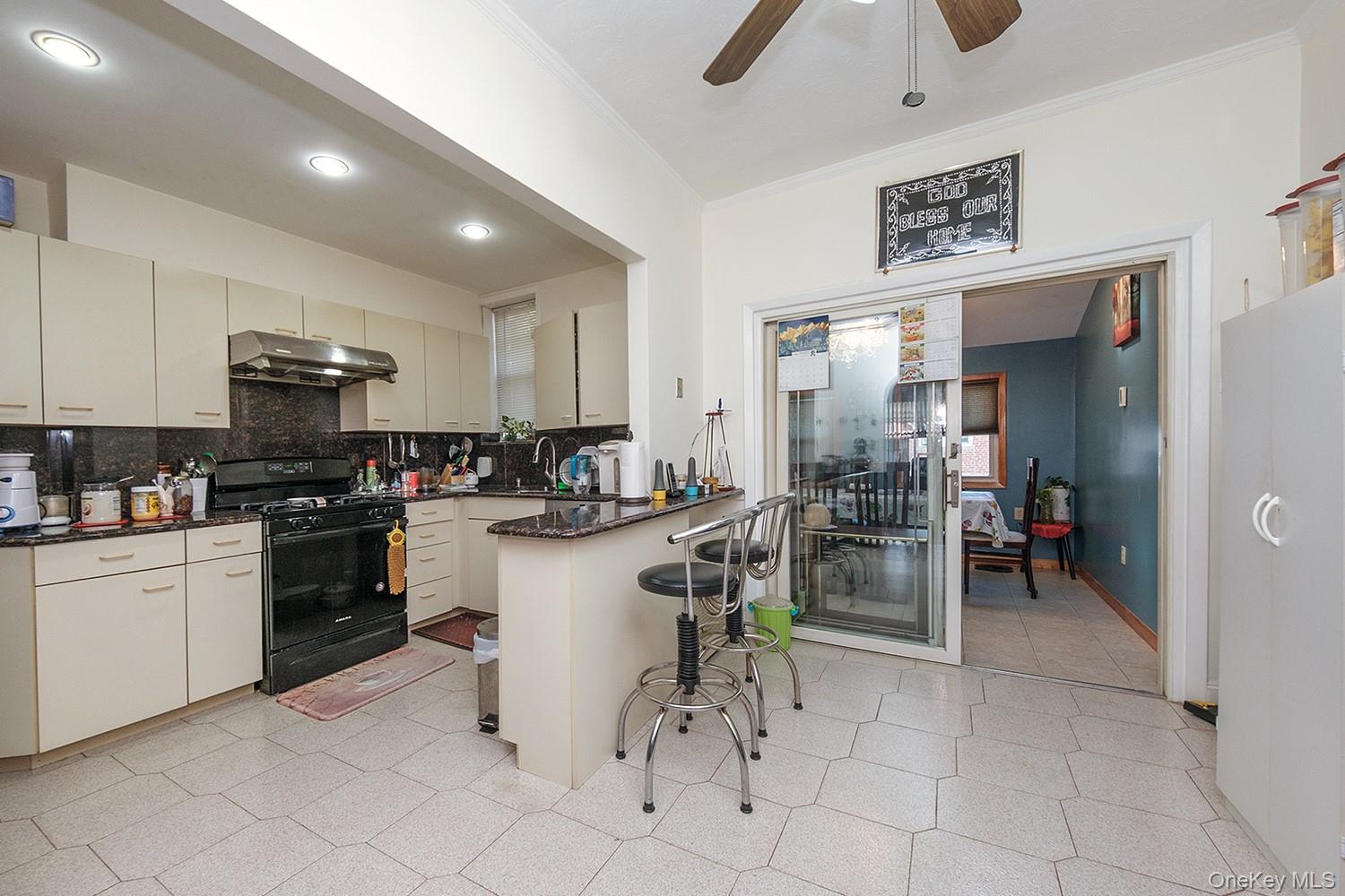 2637 Hubbard Street, Brooklyn, NY 11235