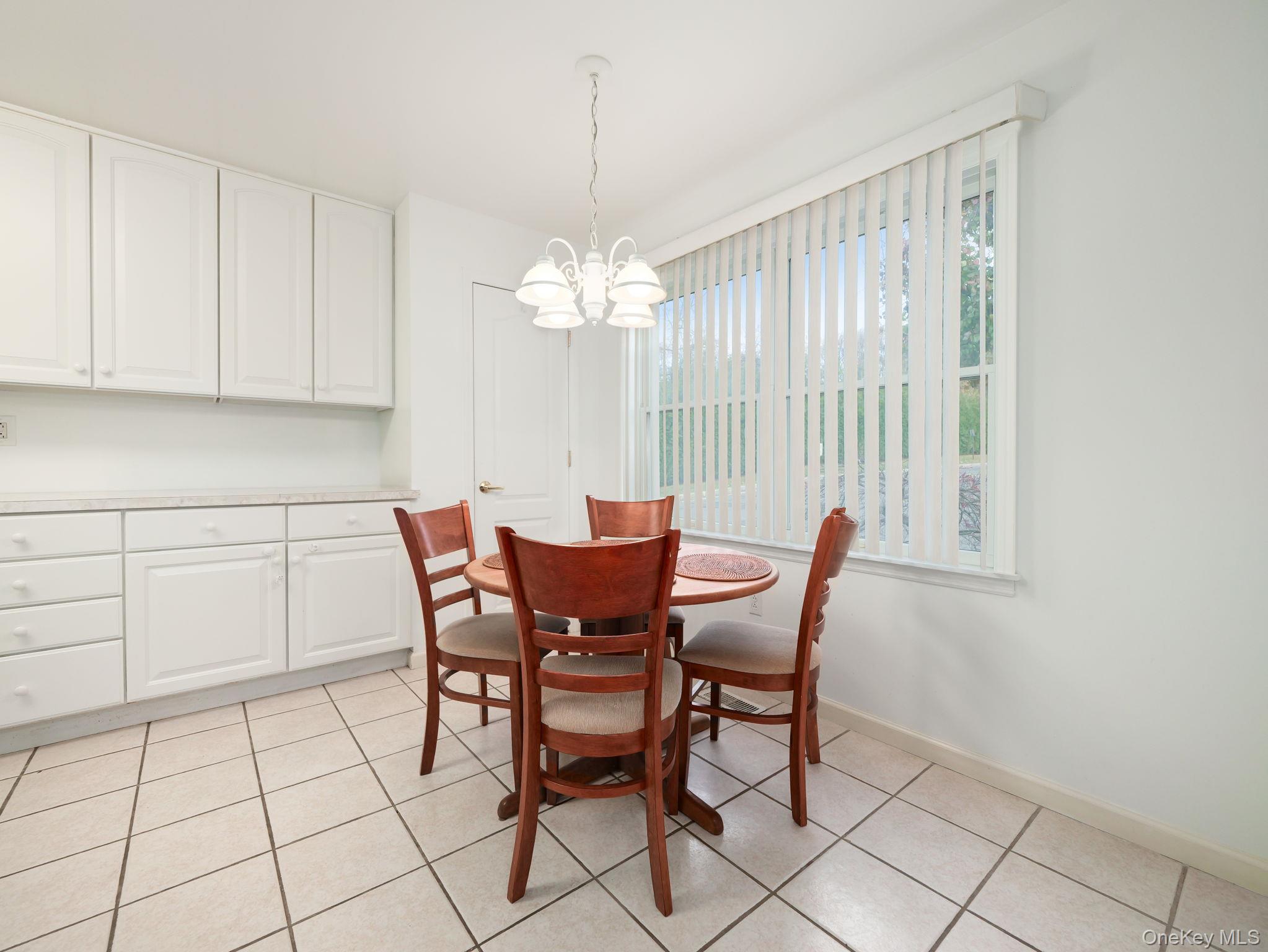 2 Windsor Circle, New City, NY 10956