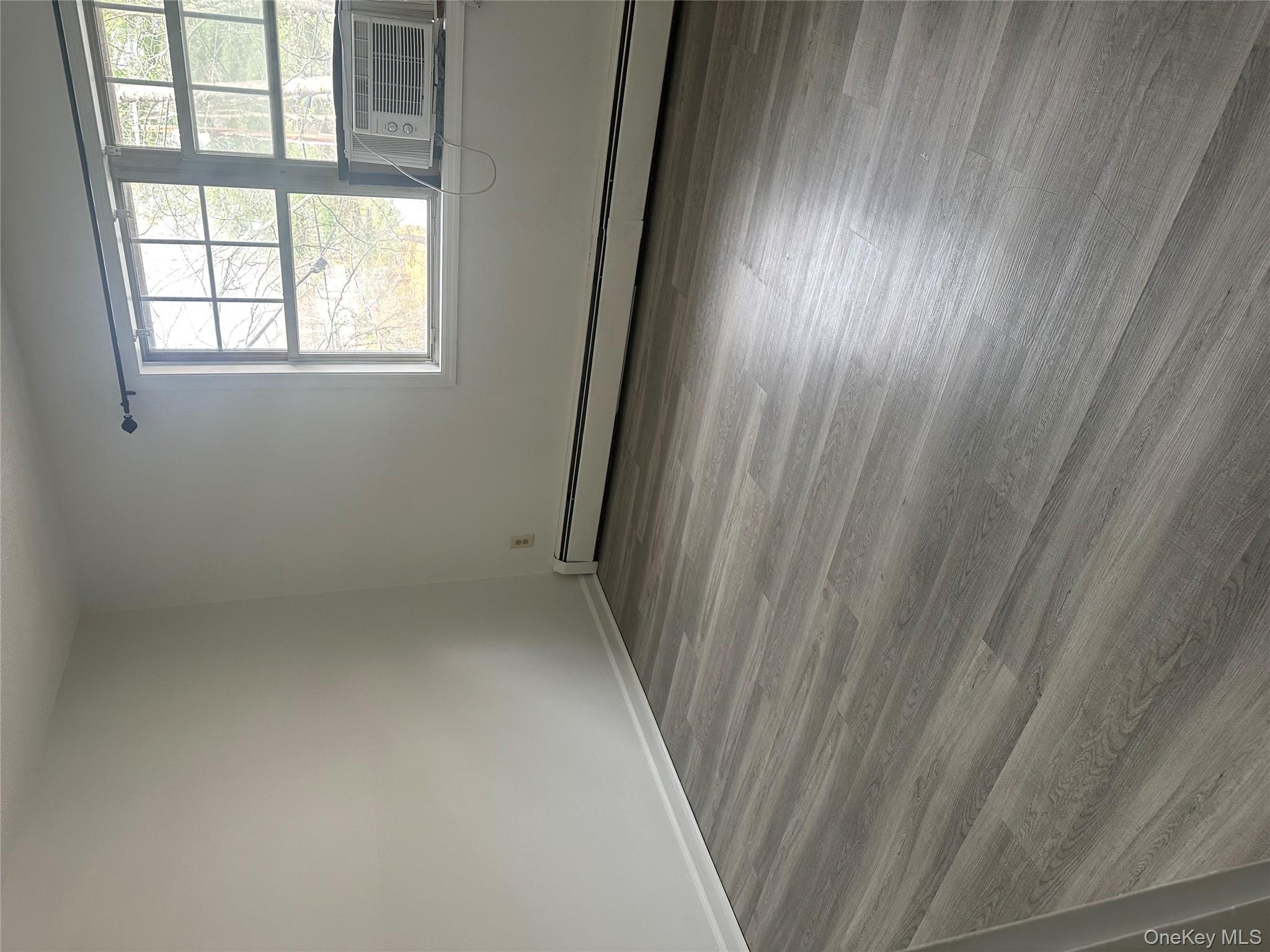 603 Barclay Manor # 6C, Newburgh, NY 12550