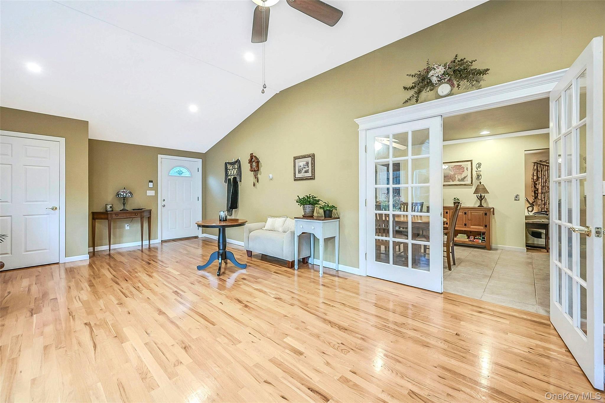 48 Adams Avenue, Sound Beach, NY 11789