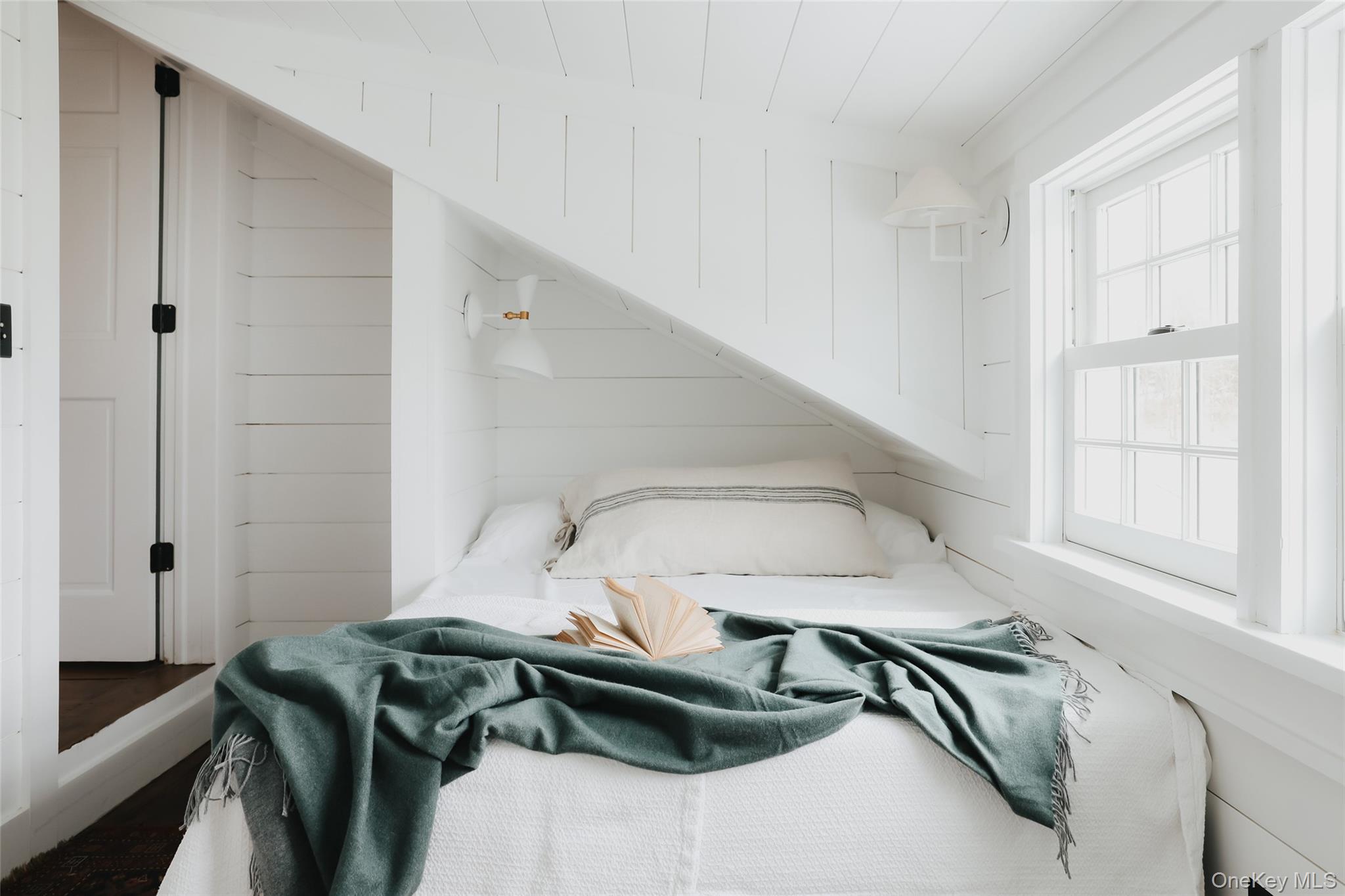 433 Rapp Road, Kinderhook, NY 12184