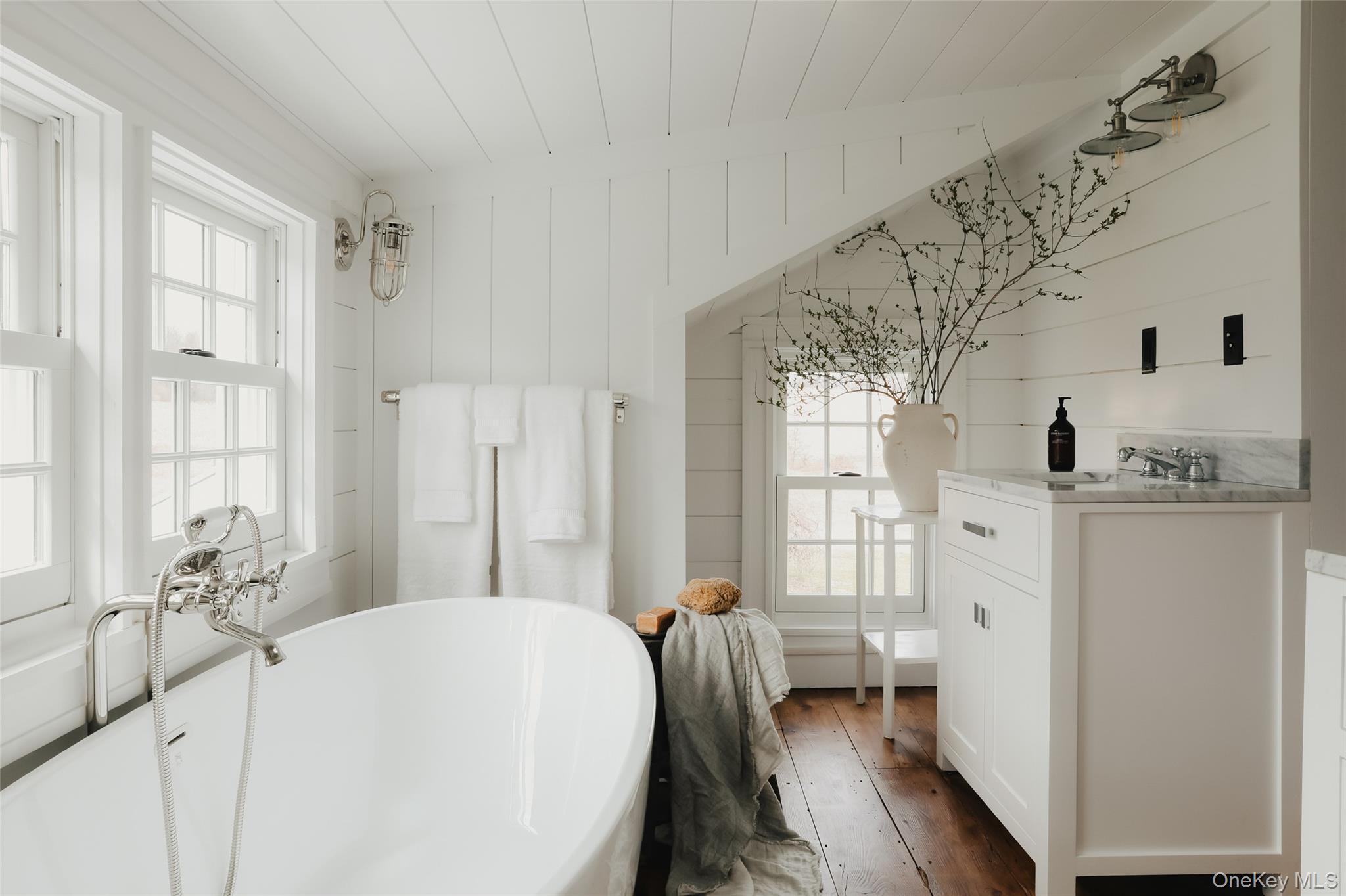 433 Rapp Road, Kinderhook, NY 12184