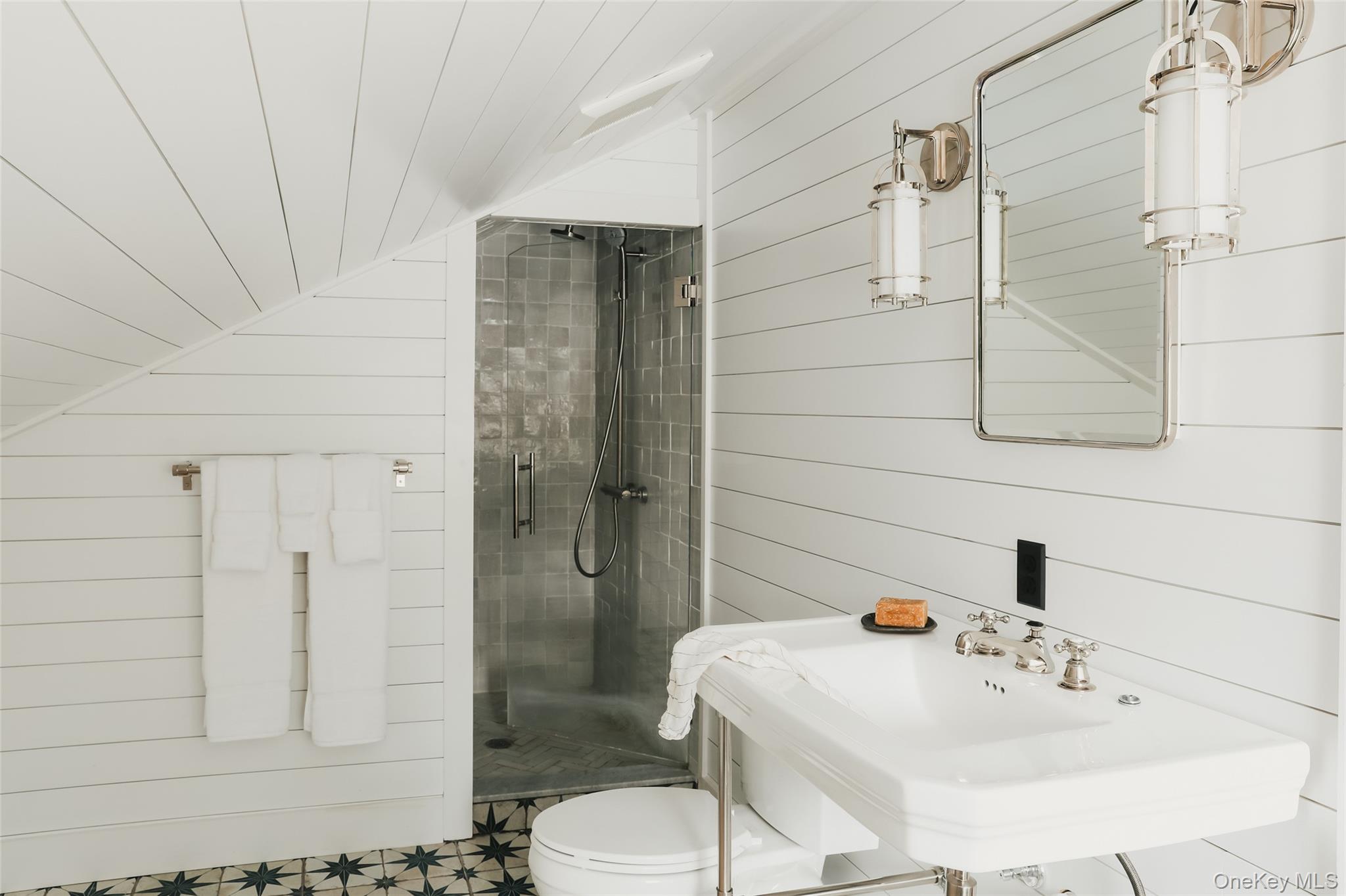 433 Rapp Road, Kinderhook, NY 12184