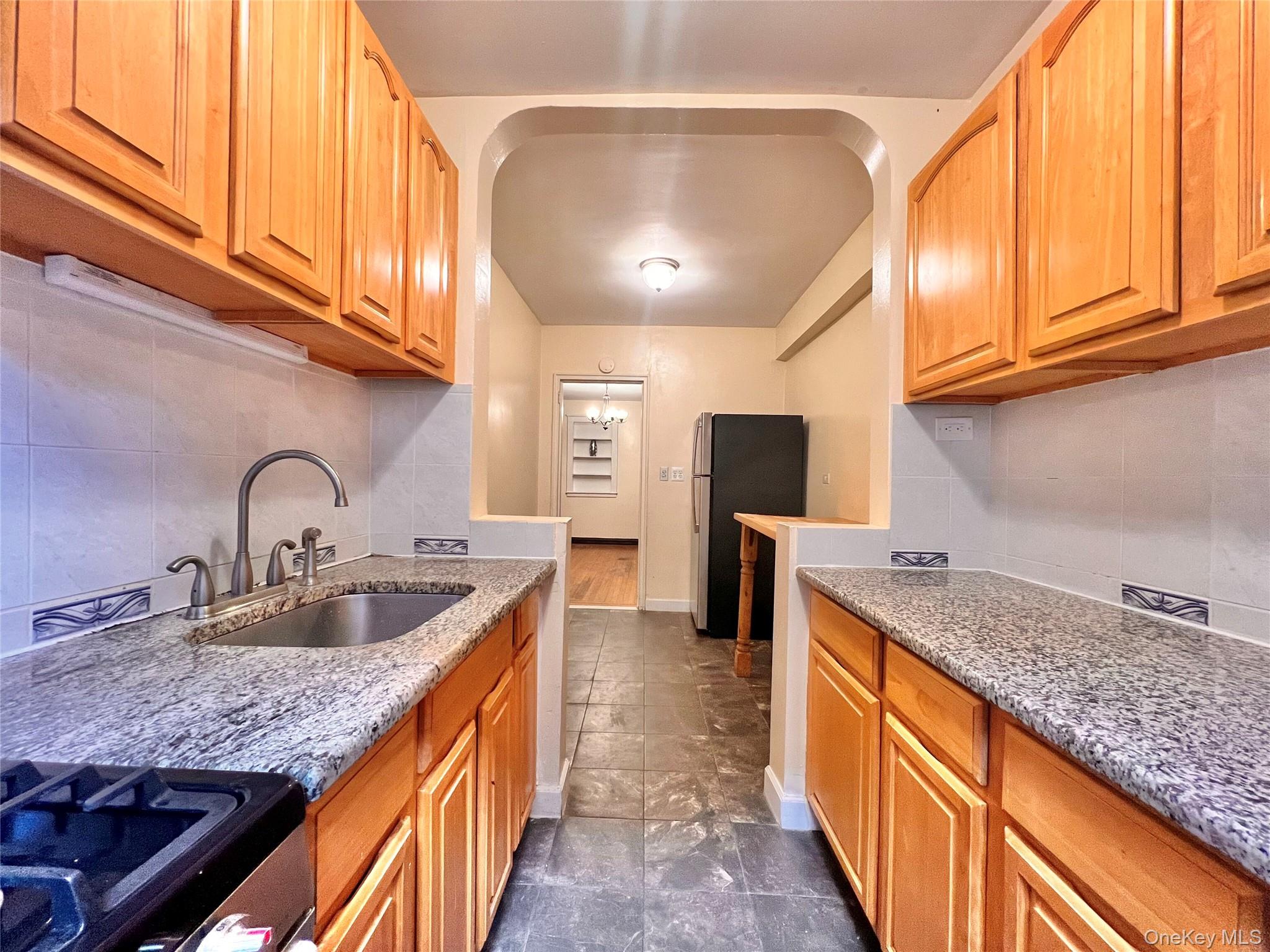 96-11 65 Rd # 1, Rego Park, NY 11374