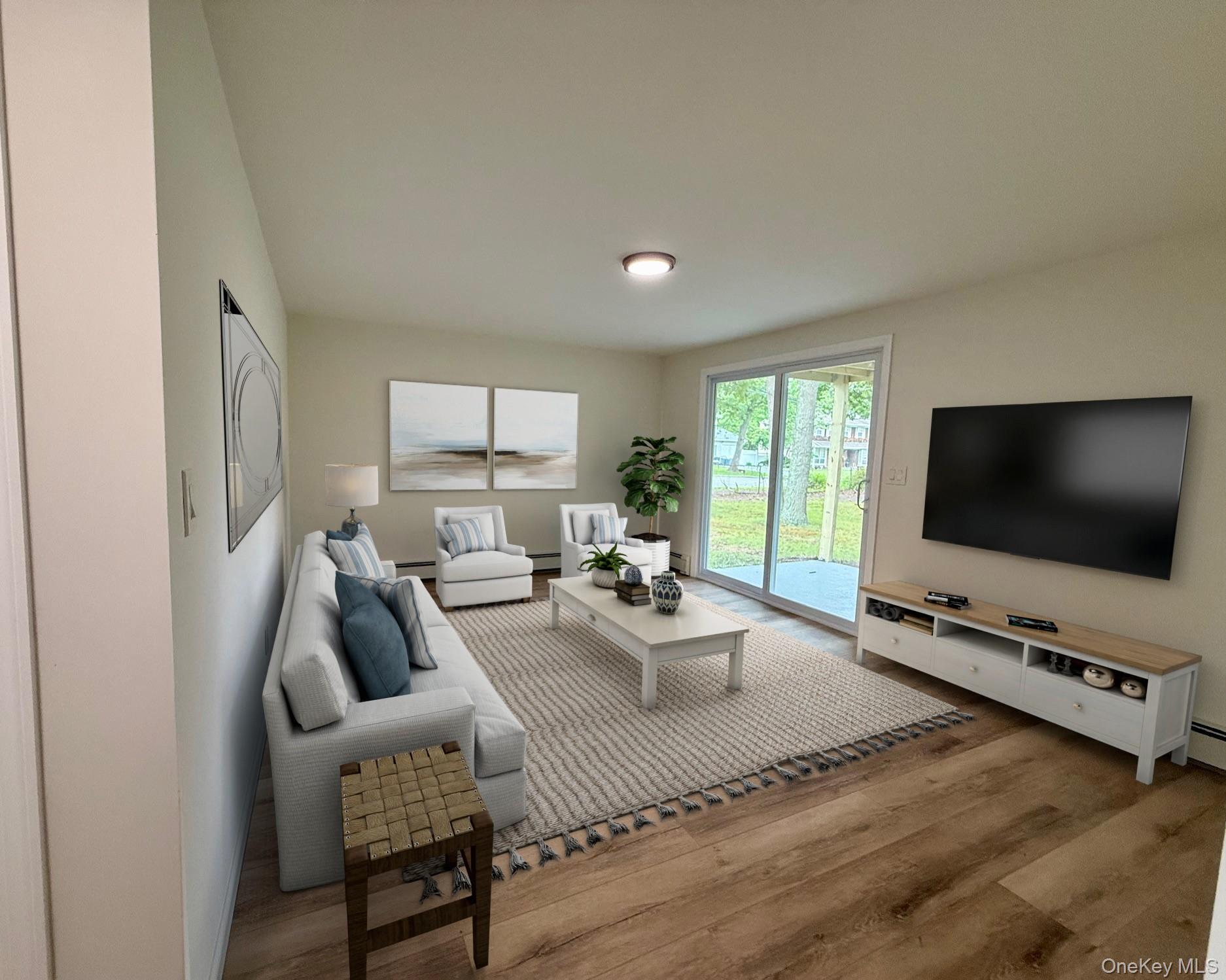 30 7th Street, Holbrook, NY 11741