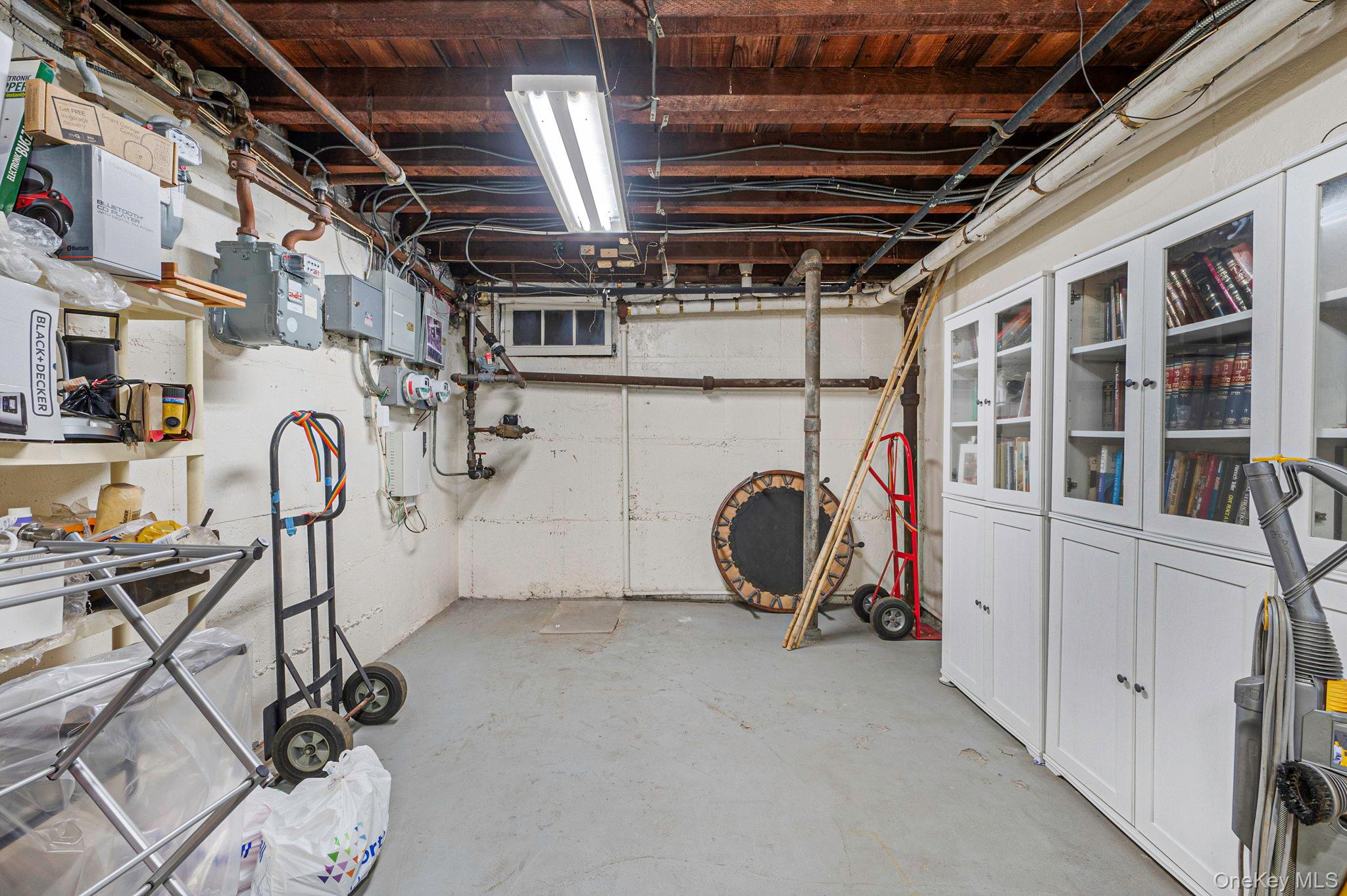 66-11 Burns Street, Rego Park, NY 11374