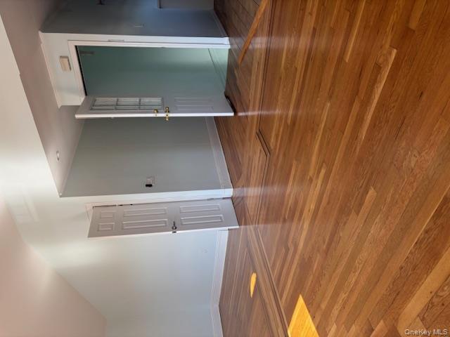 367 E Chester Street # Upper, Long Beach, NY 11561