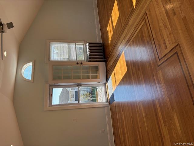 367 E Chester Street # Upper, Long Beach, NY 11561