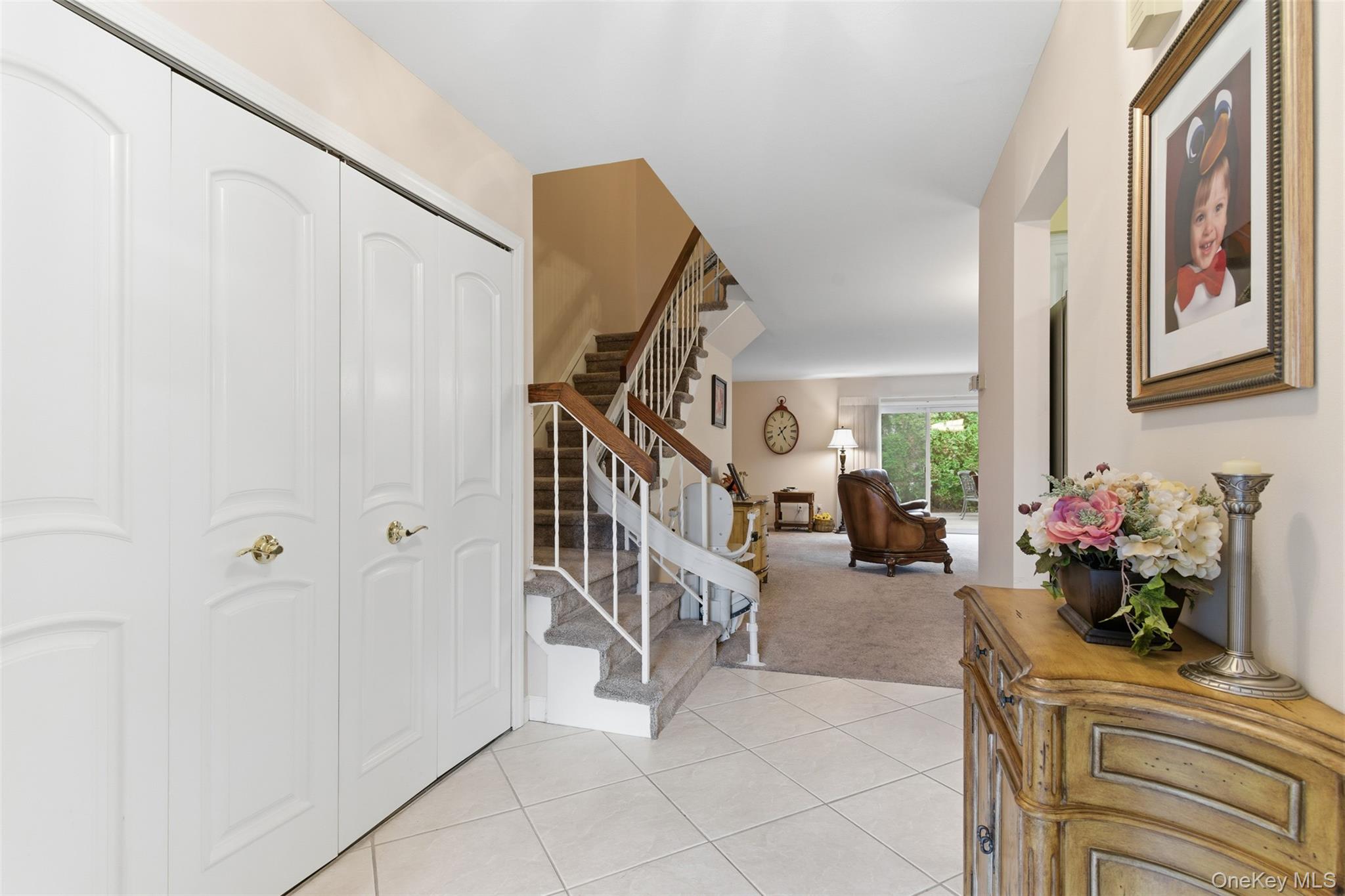 112 Cedar Shake Court, Huntington Station, NY 11746