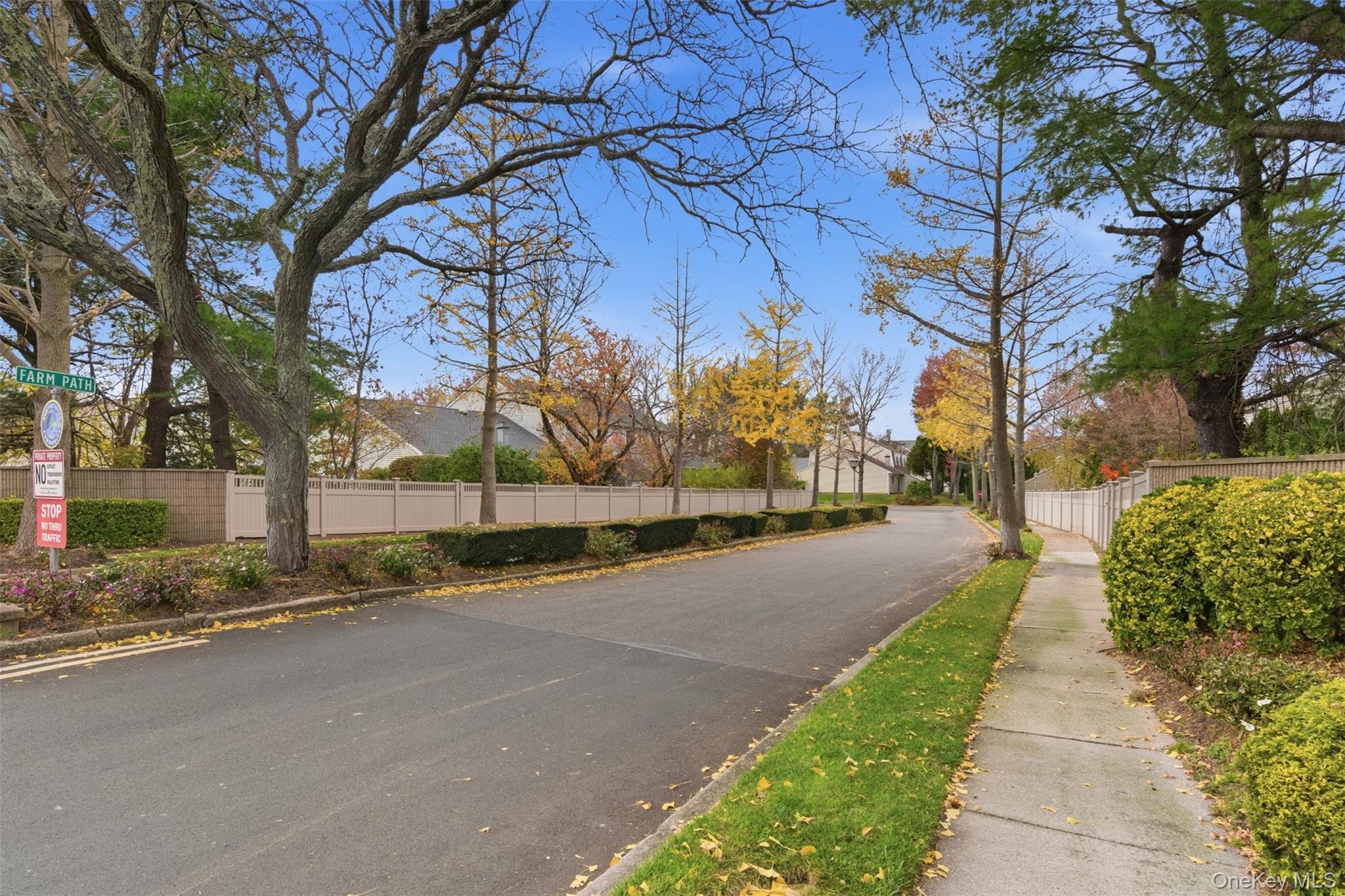 112 Cedar Shake Court, Huntington Station, NY 11746