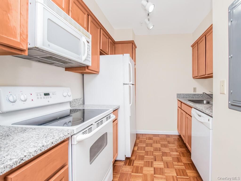 314 Sutton Drive # 314, Mount Kisco, NY 10549