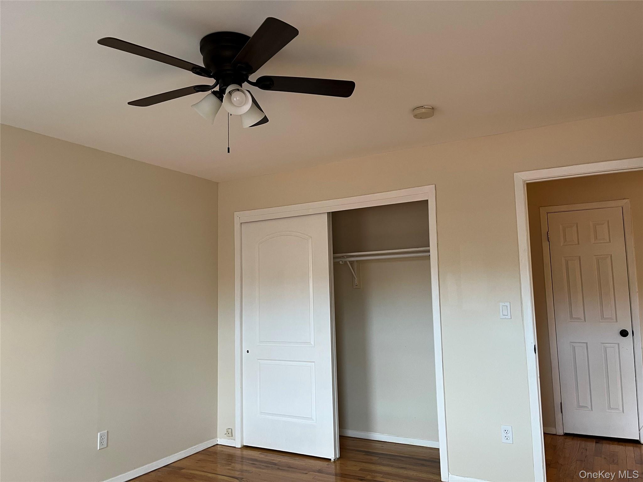 410 Jericho Turnpike # 2B, New Hyde Park, NY 11040