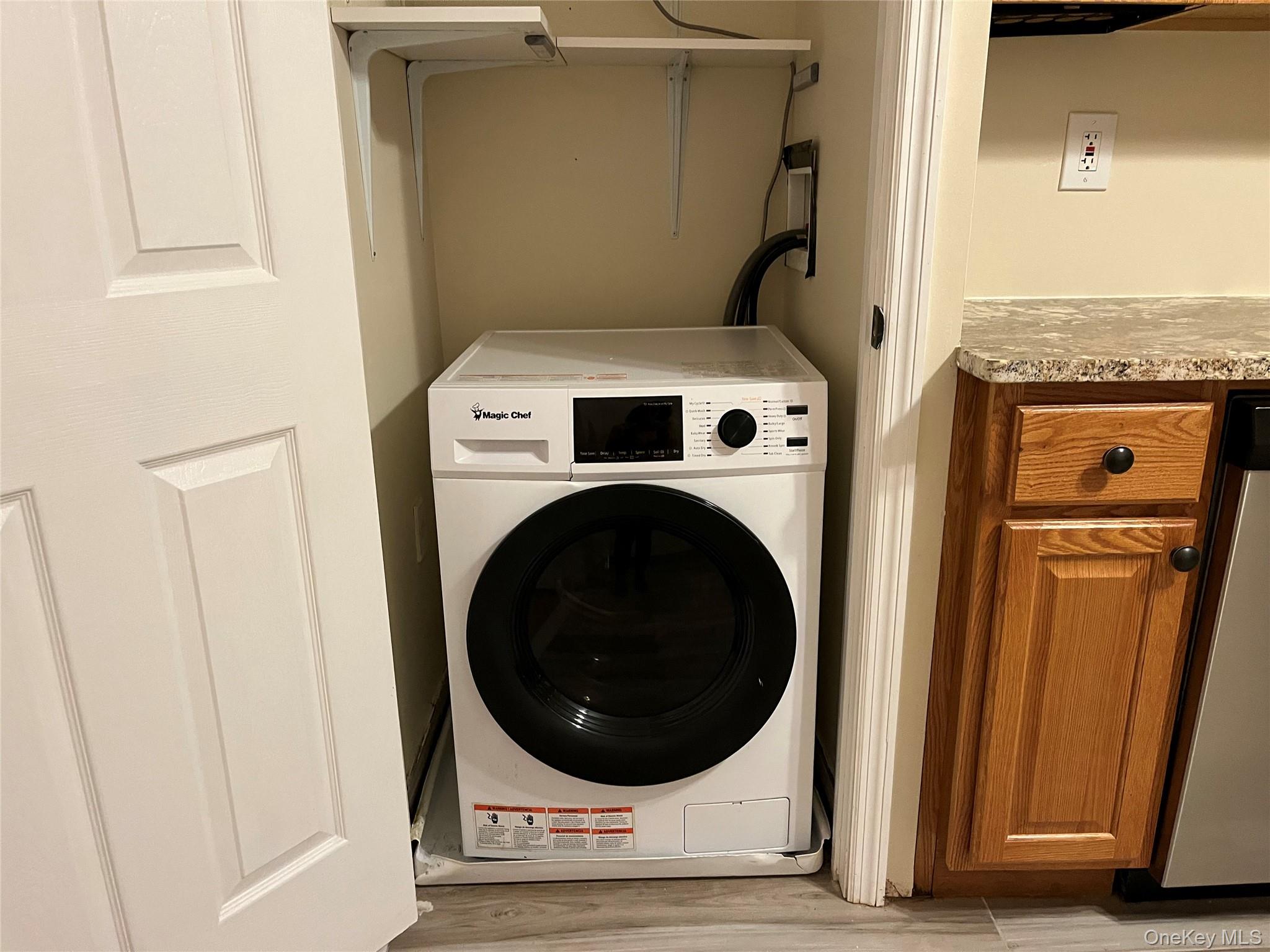 410 Jericho Turnpike # 2B, New Hyde Park, NY 11040