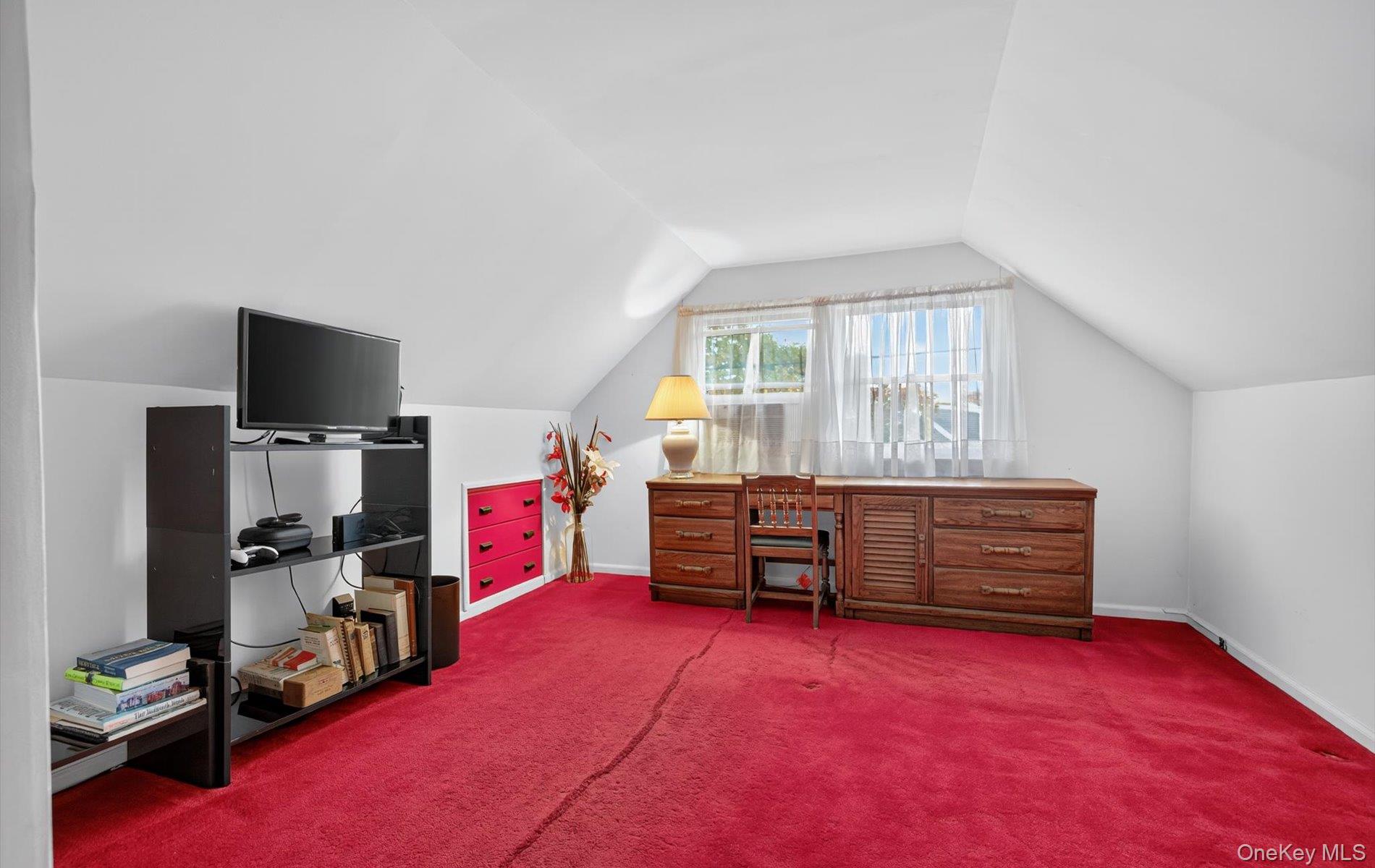 58 Virginia Avenue, Plainview, NY 11803