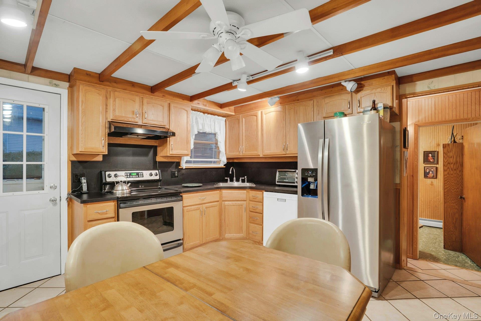 606 7th Avenue, East Northport, NY 11731