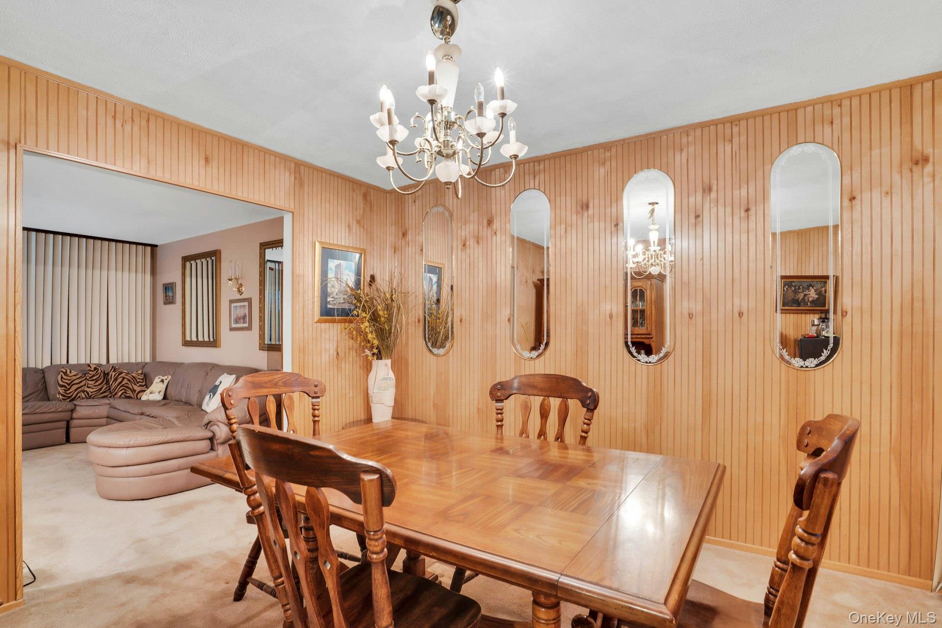 606 7th Avenue, East Northport, NY 11731