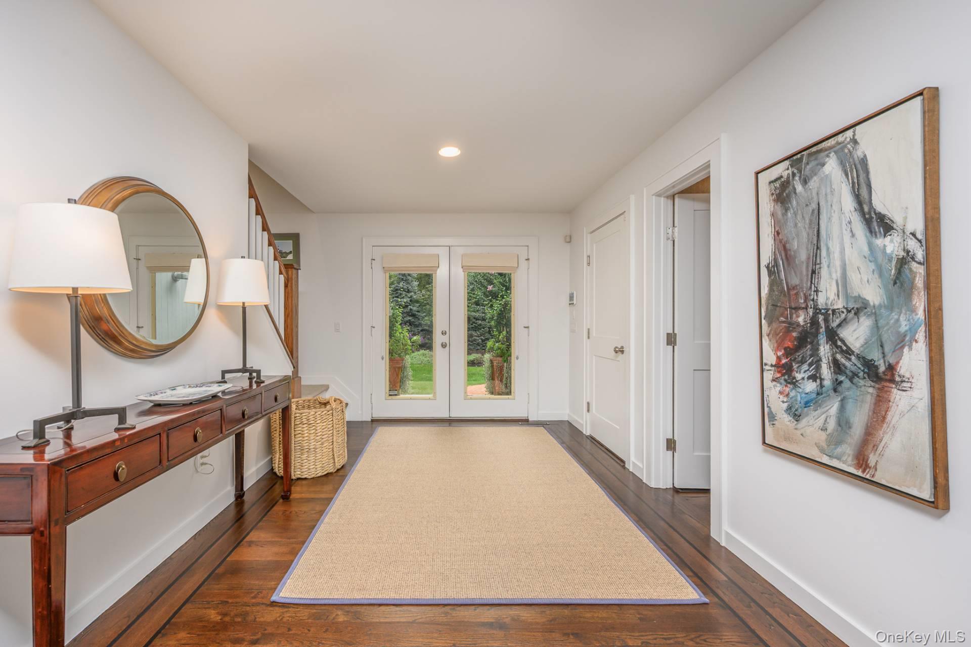 144 Middle Pond Road, Southampton, NY 11968