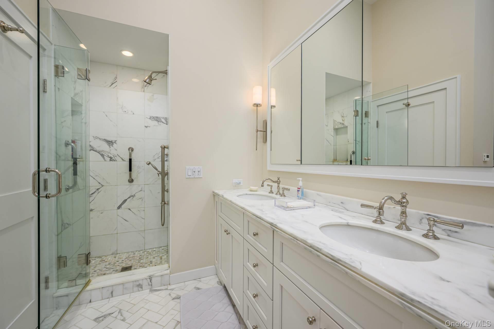 144 Middle Pond Road, Southampton, NY 11968