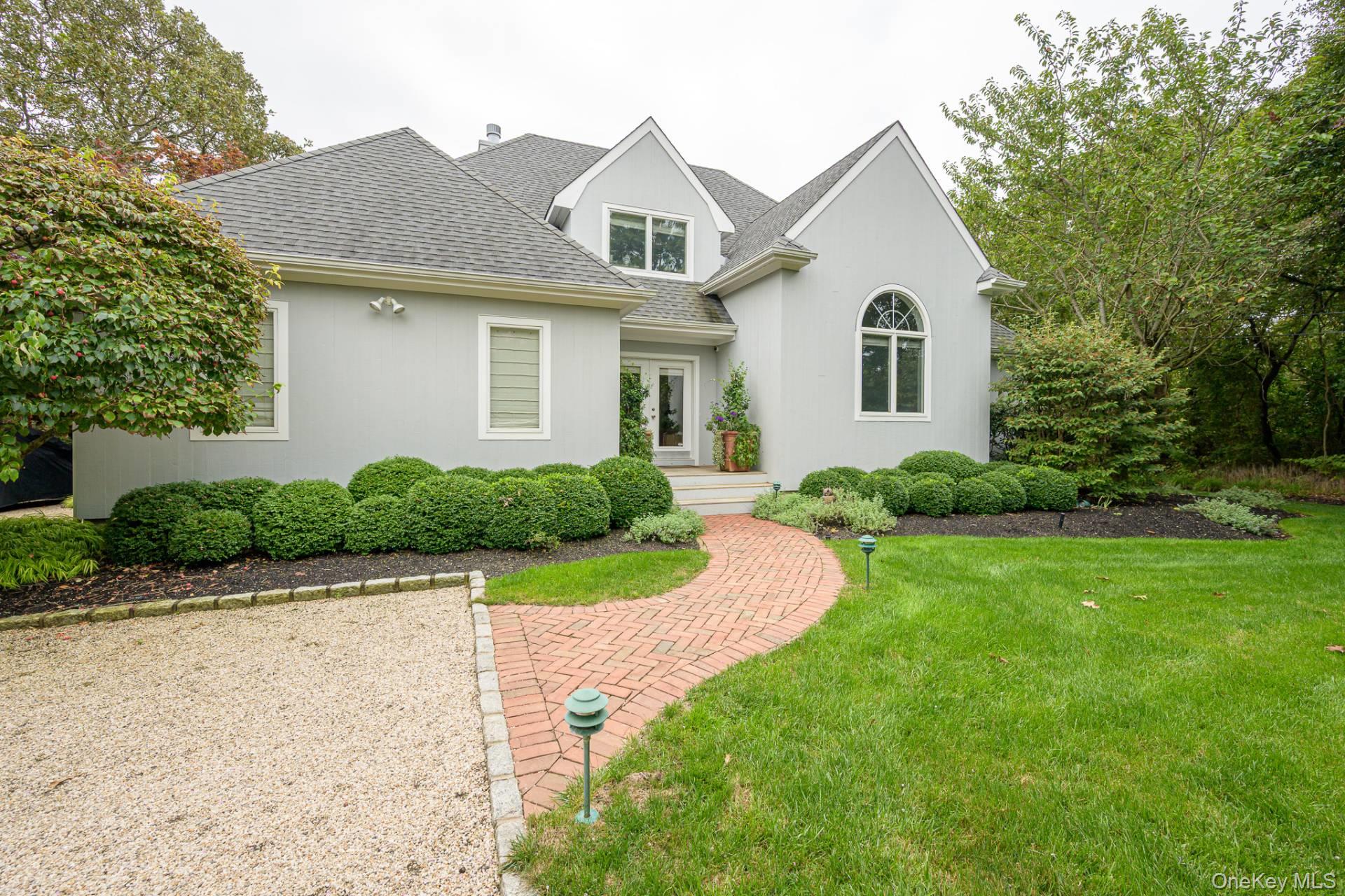 144 Middle Pond Road, Southampton, NY 11968