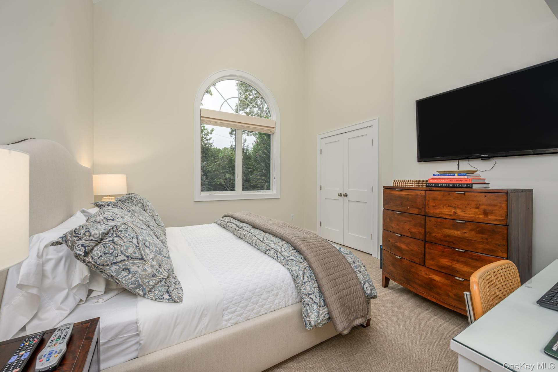 144 Middle Pond Road, Southampton, NY 11968