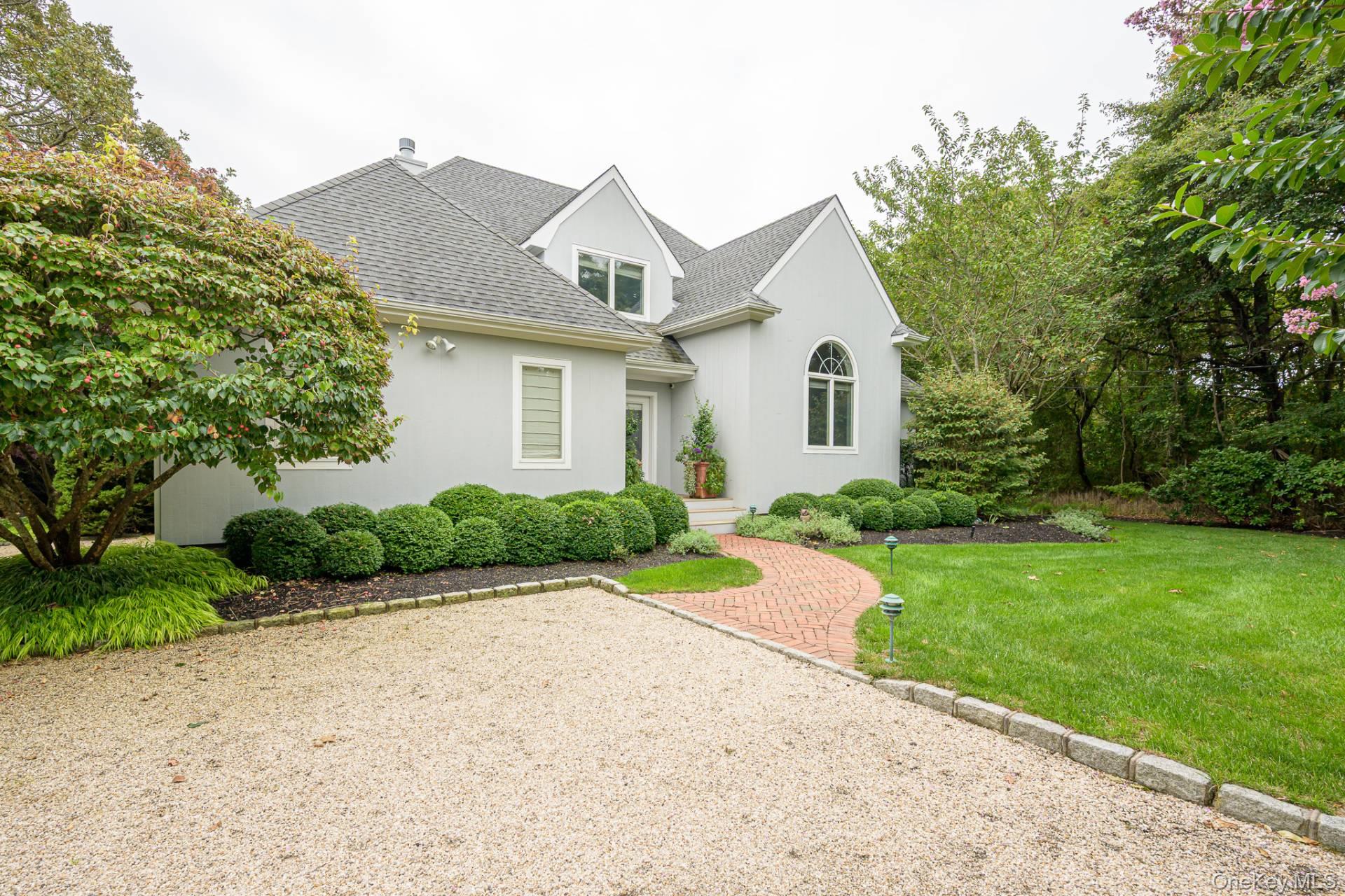 144 Middle Pond Road, Southampton, NY 11968