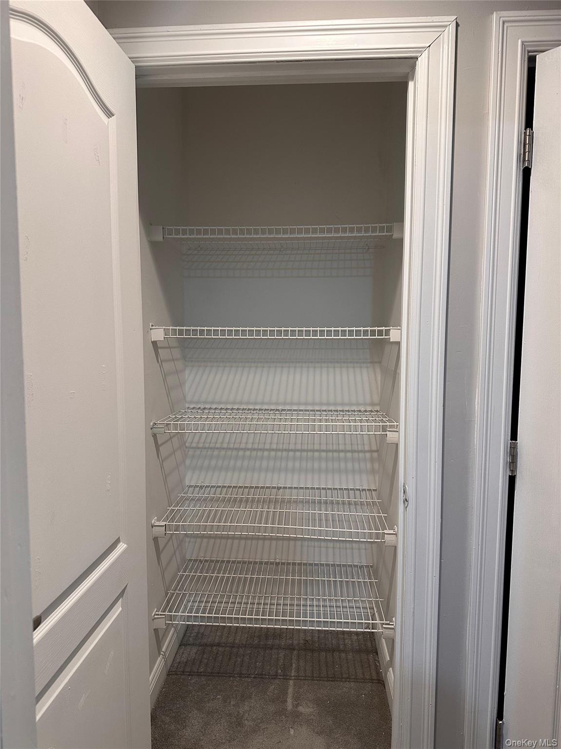 95 Pine Street, Port Jefferson Station, NY 11776