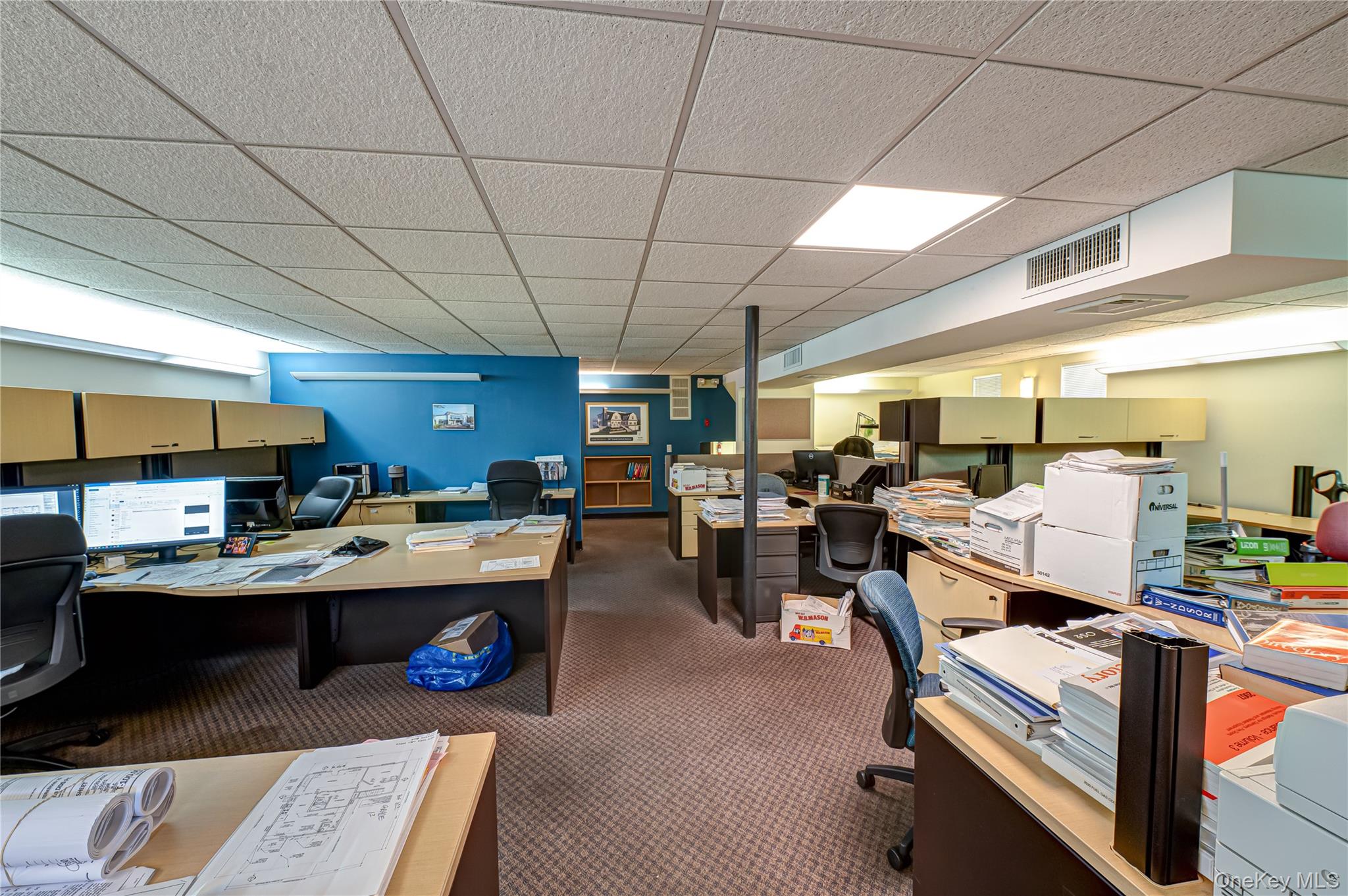 159 Broadway, Amityville, NY 11701