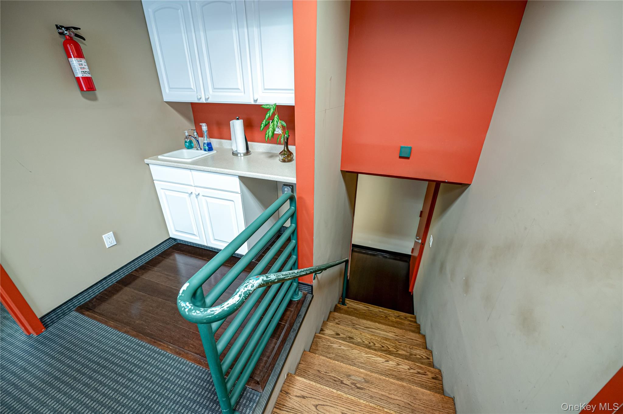 159 Broadway, Amityville, NY 11701