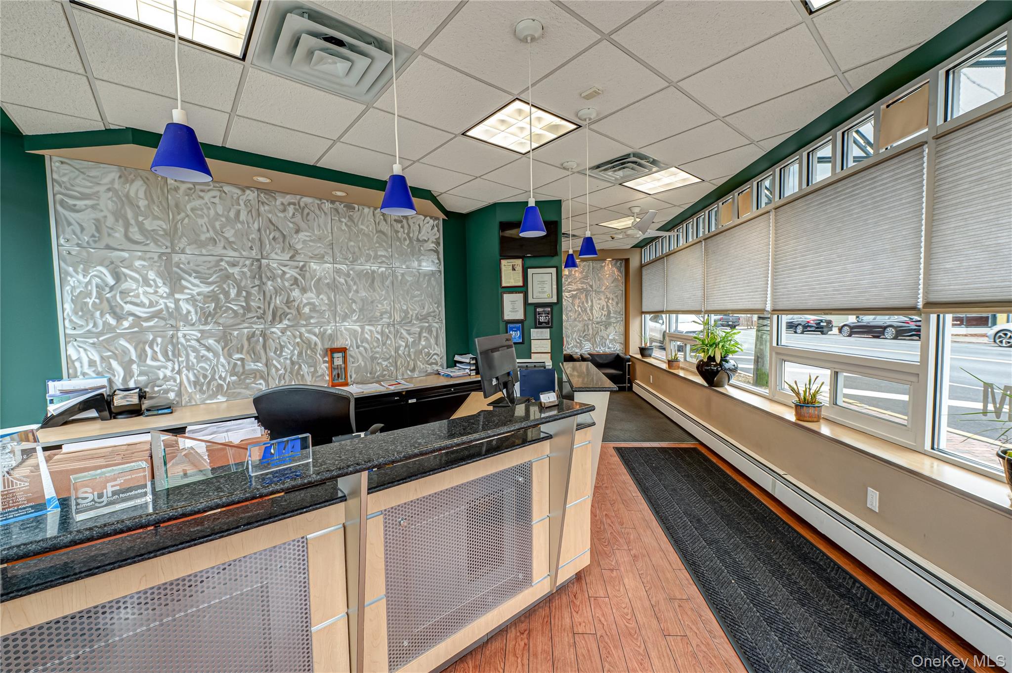 159 Broadway, Amityville, NY 11701