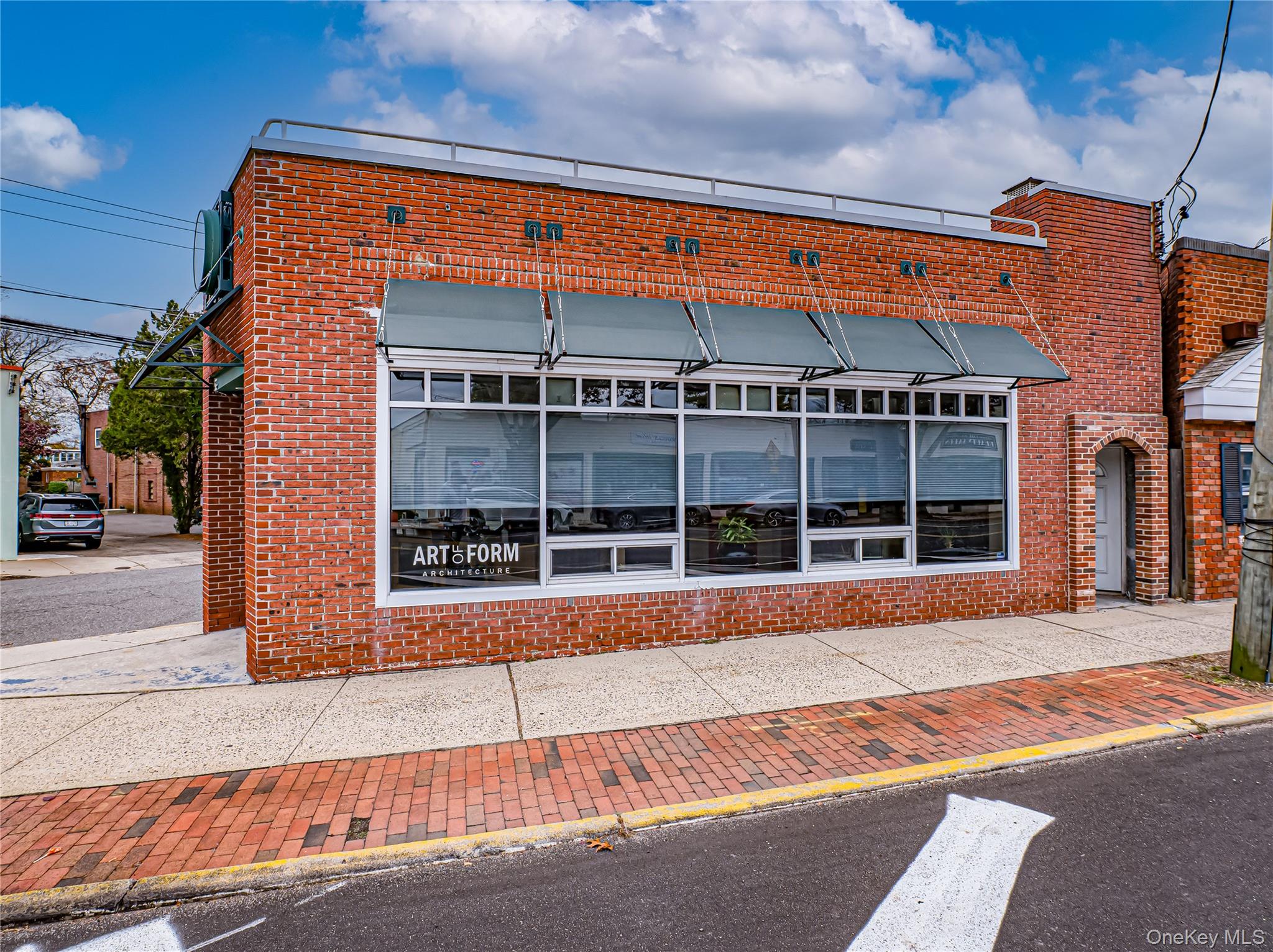 159 Broadway, Amityville, NY 11701