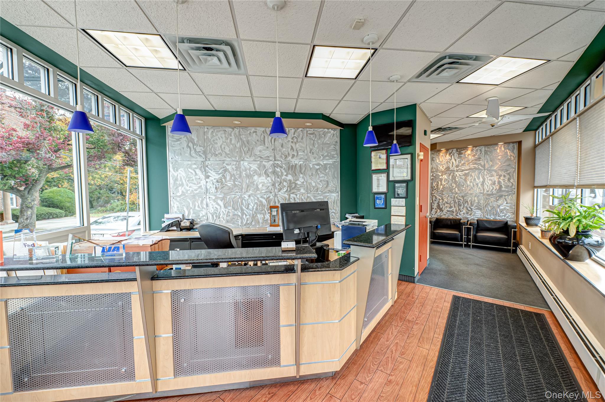 159 Broadway, Amityville, NY 11701